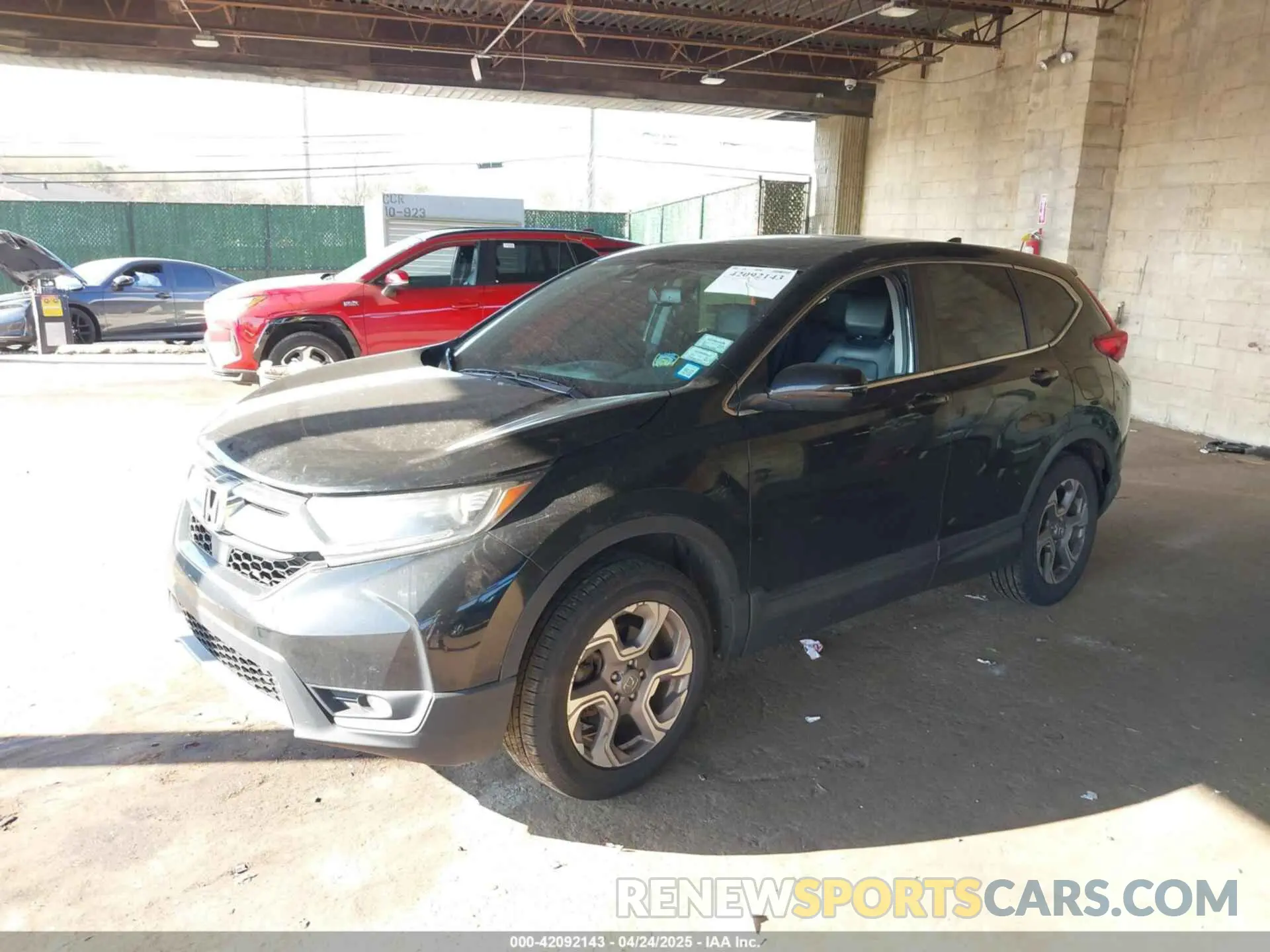 2 Photograph of a damaged car 7FARW2H81KE062088 HONDA CR-V 2019