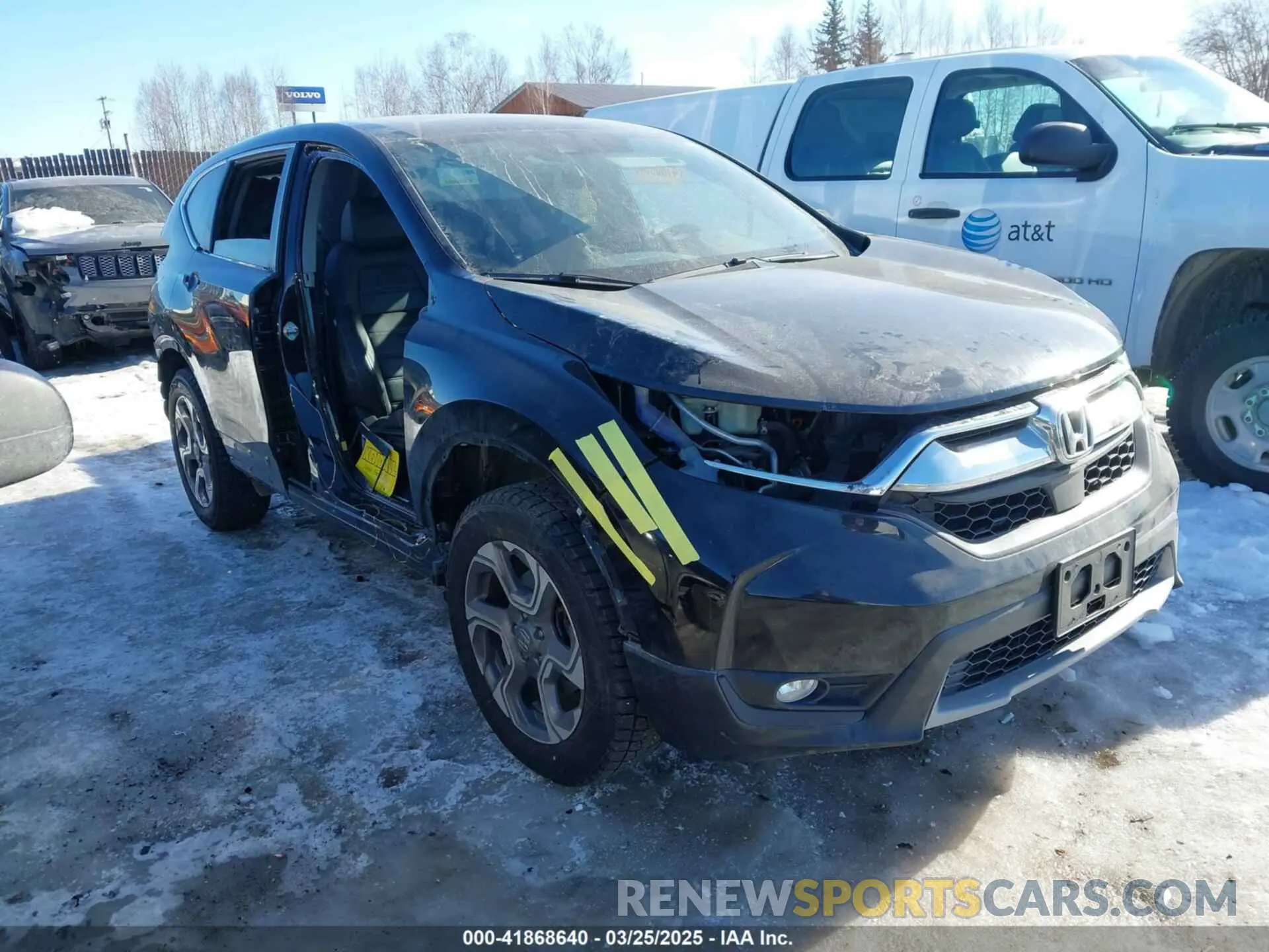 1 Photograph of a damaged car 7FARW2H83KE062075 HONDA CR-V 2019
