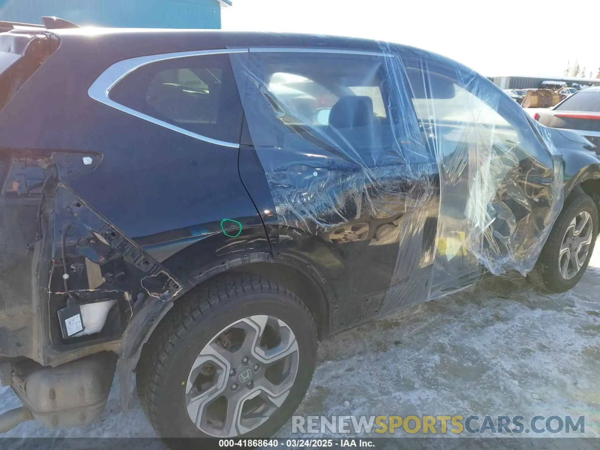 6 Photograph of a damaged car 7FARW2H83KE062075 HONDA CR-V 2019