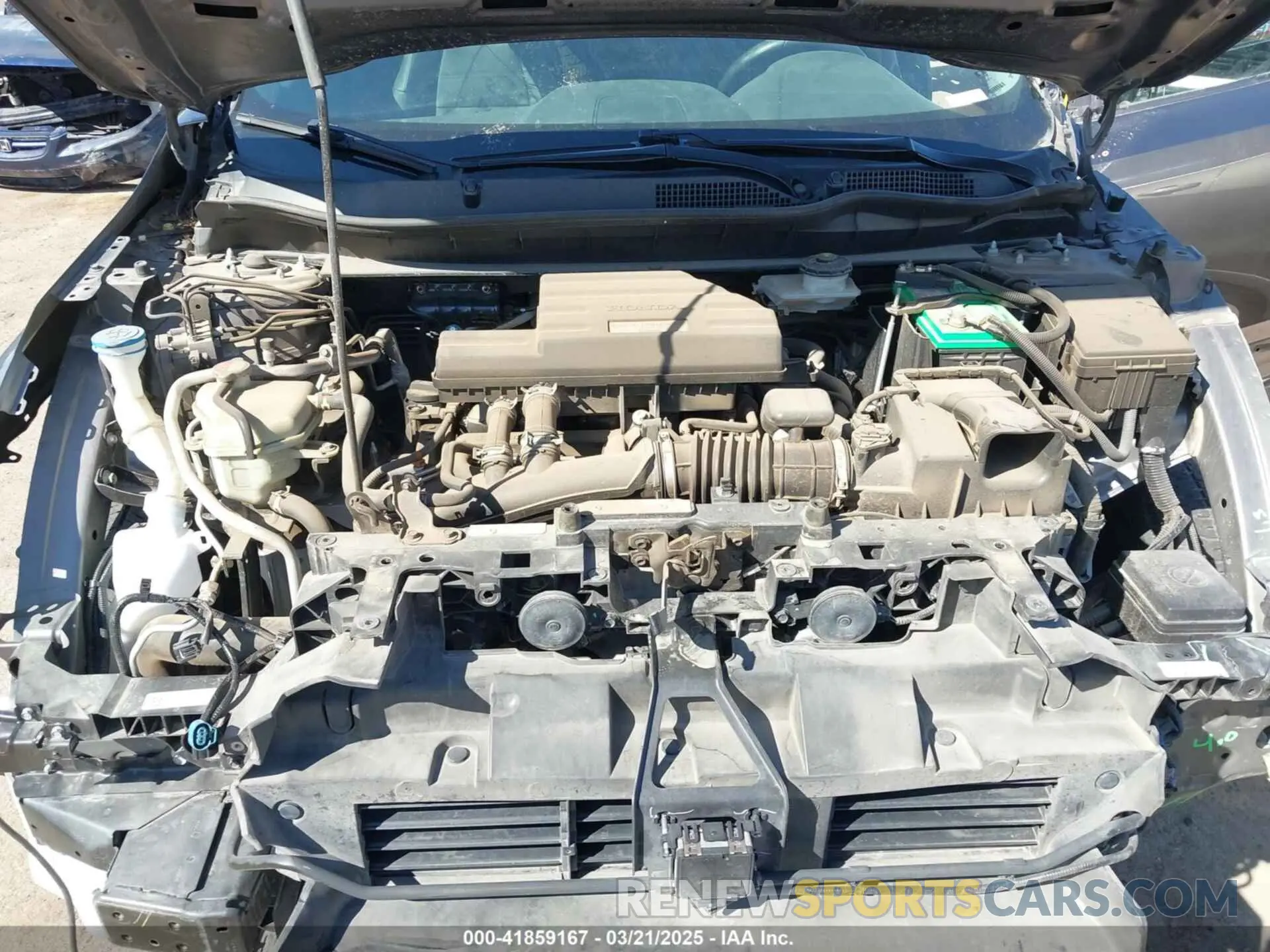 10 Photograph of a damaged car 7FARW2H84KE028937 HONDA CR-V 2019