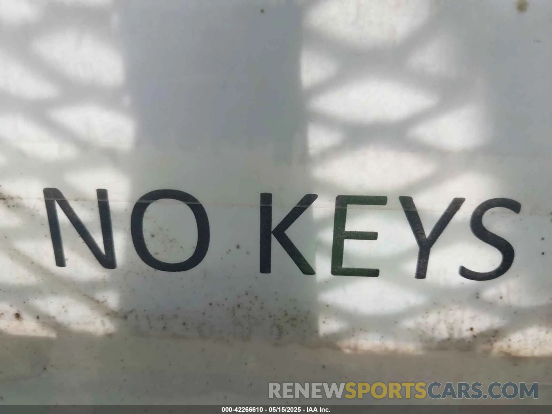 11 Photograph of a damaged car 7FARW2H86KE051247 HONDA CR-V 2019