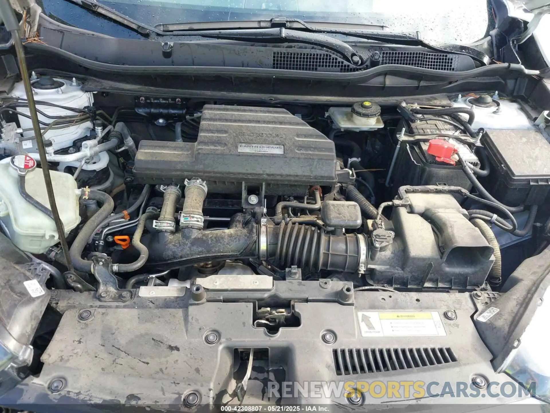 10 Photograph of a damaged car 7FARW2H87KE052827 HONDA CR-V 2019