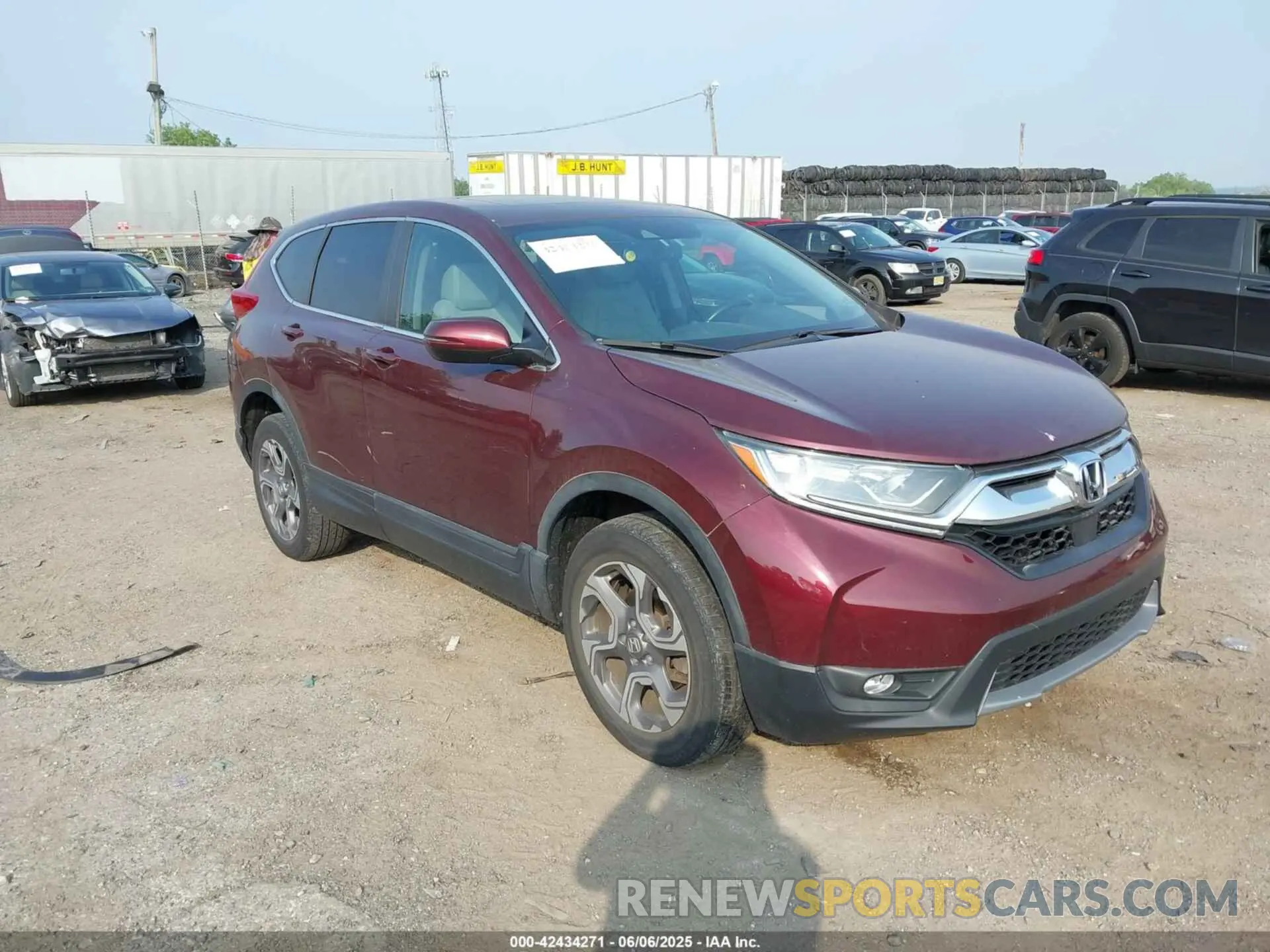 1 Photograph of a damaged car 7FARW2H89KE025743 HONDA CR-V 2019