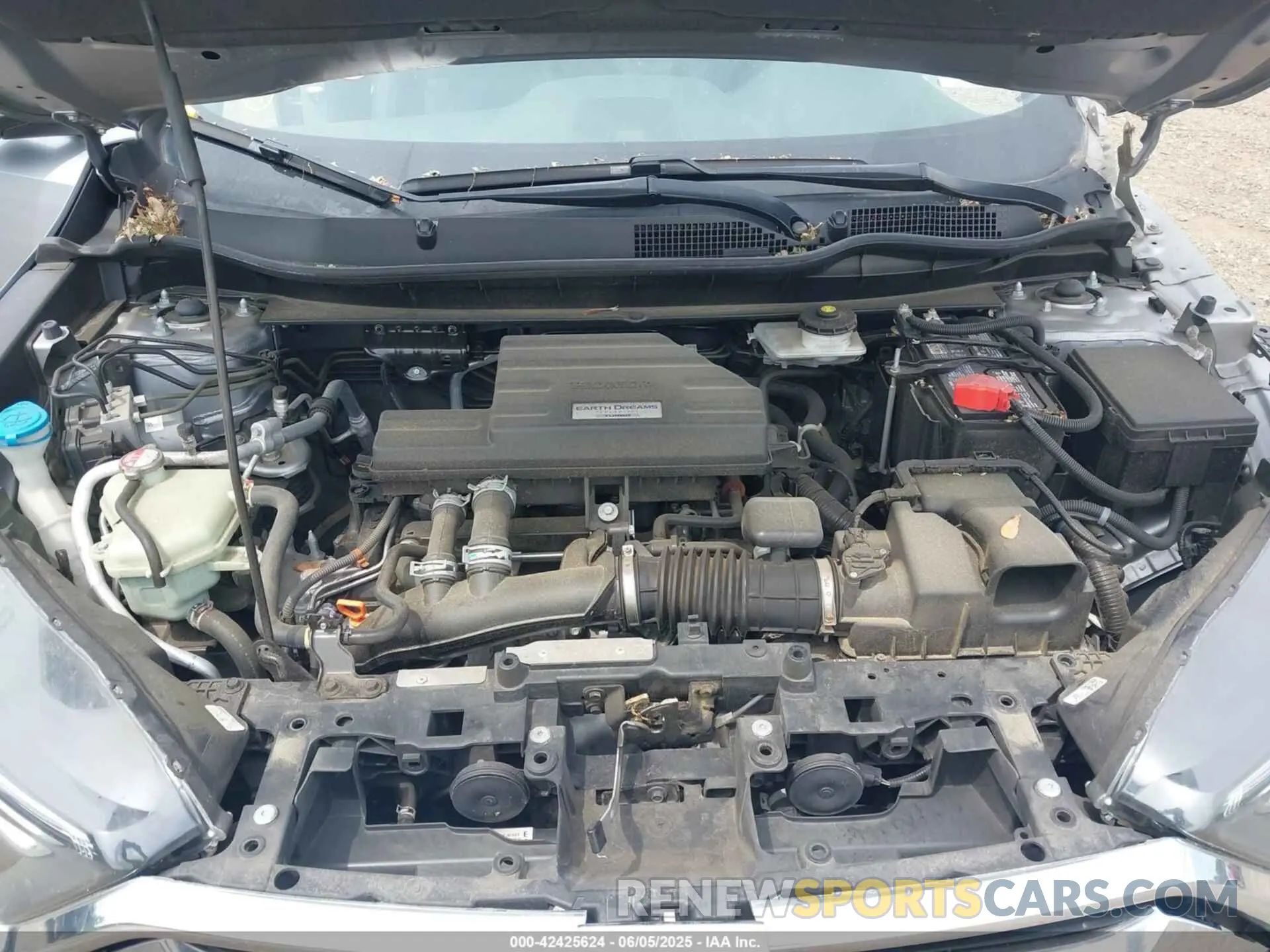 10 Photograph of a damaged car 7FARW2H8XKE040543 HONDA CR-V 2019