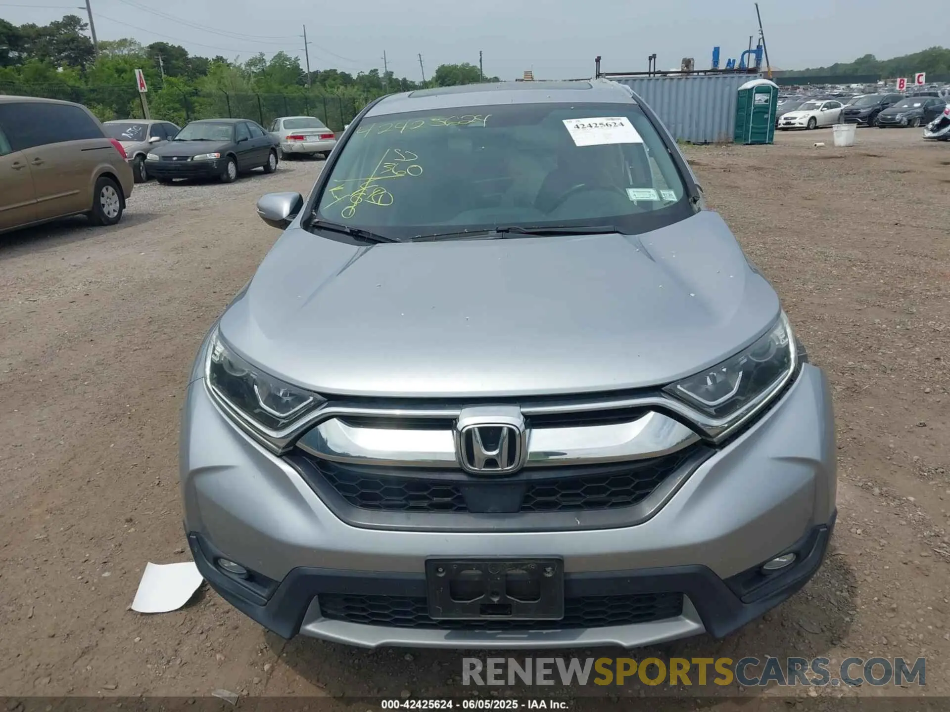 12 Photograph of a damaged car 7FARW2H8XKE040543 HONDA CR-V 2019