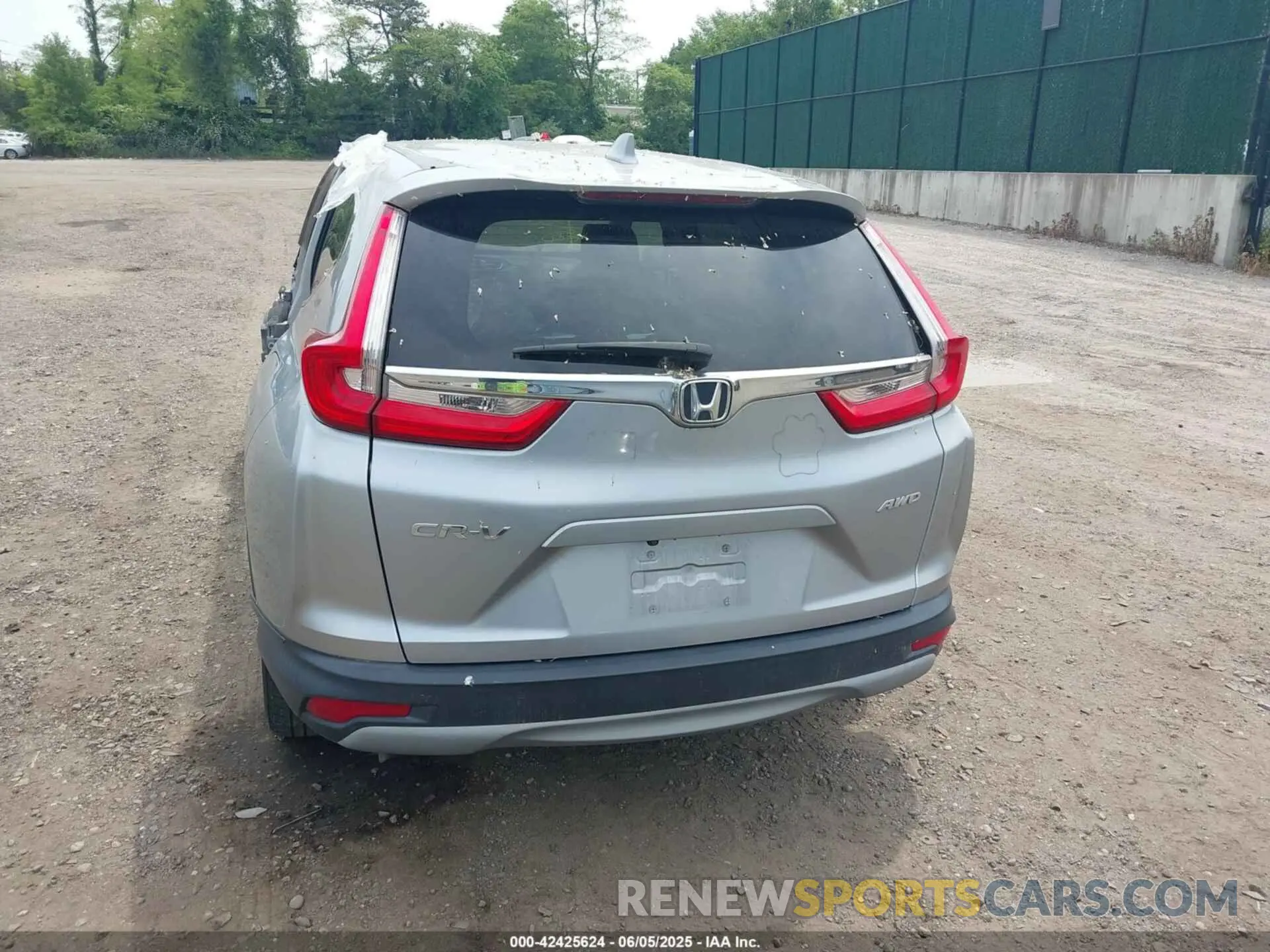 16 Photograph of a damaged car 7FARW2H8XKE040543 HONDA CR-V 2019