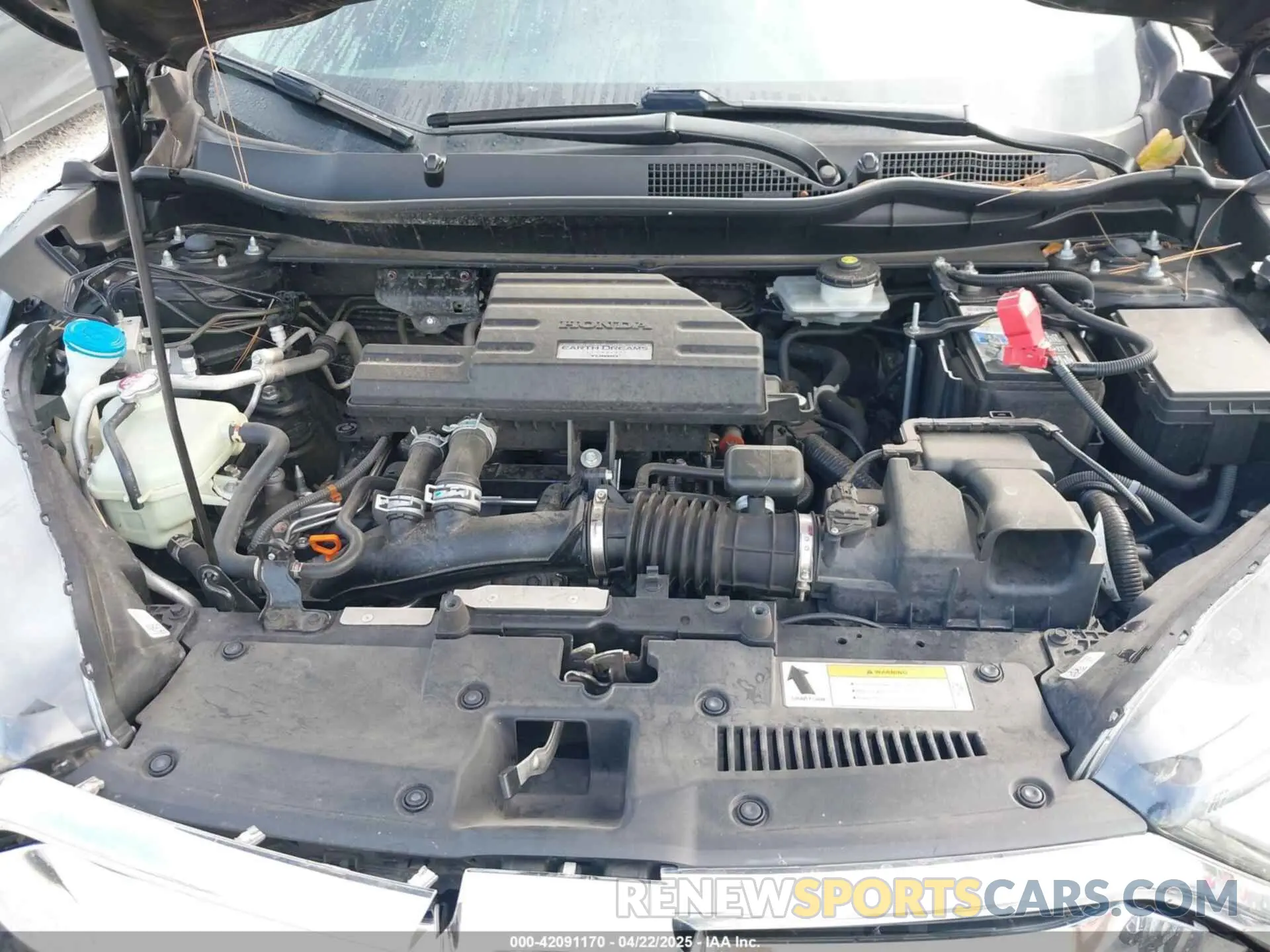 10 Photograph of a damaged car 7FARW2H92KE030632 HONDA CR-V 2019