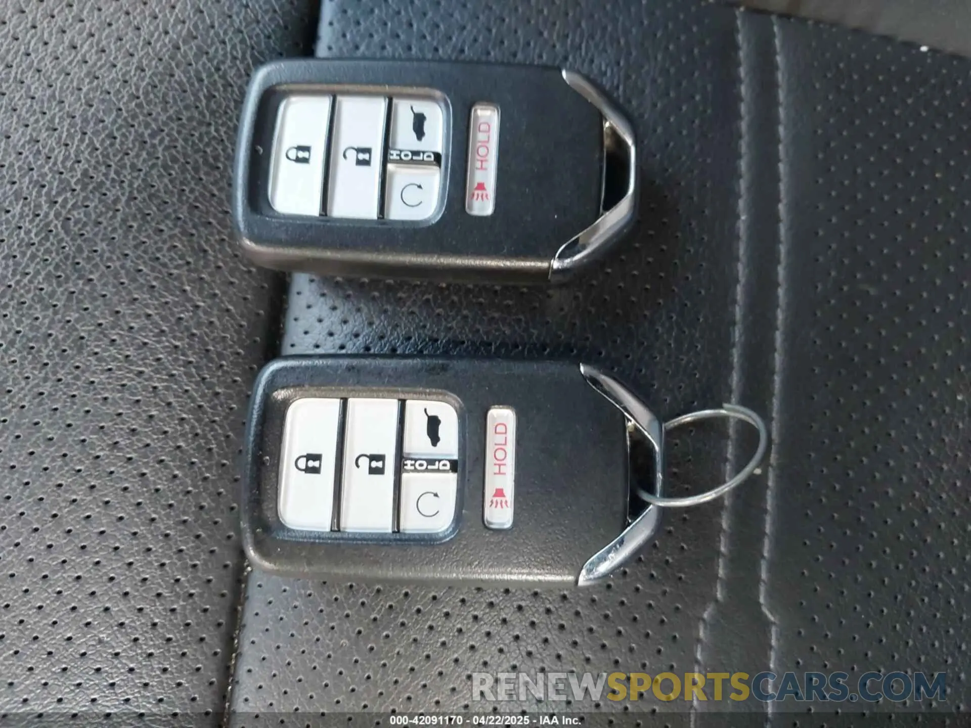 11 Photograph of a damaged car 7FARW2H92KE030632 HONDA CR-V 2019