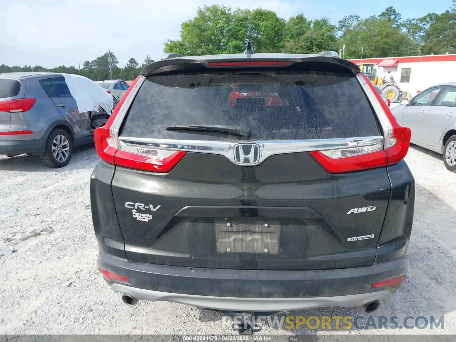 16 Photograph of a damaged car 7FARW2H92KE030632 HONDA CR-V 2019