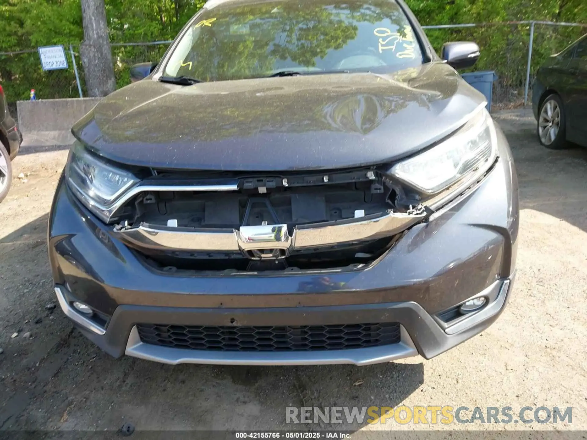 12 Photograph of a damaged car 7FARW2H96KE003224 HONDA CR-V 2019
