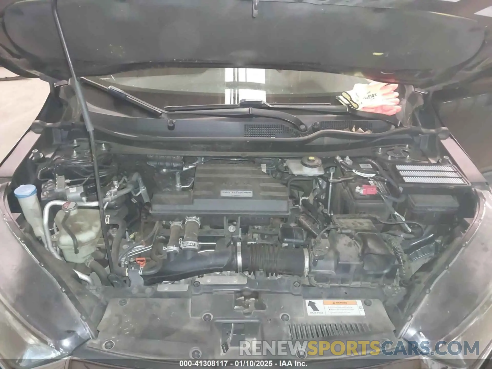 10 Photograph of a damaged car JHLRW2H51KX013452 HONDA CR-V 2019