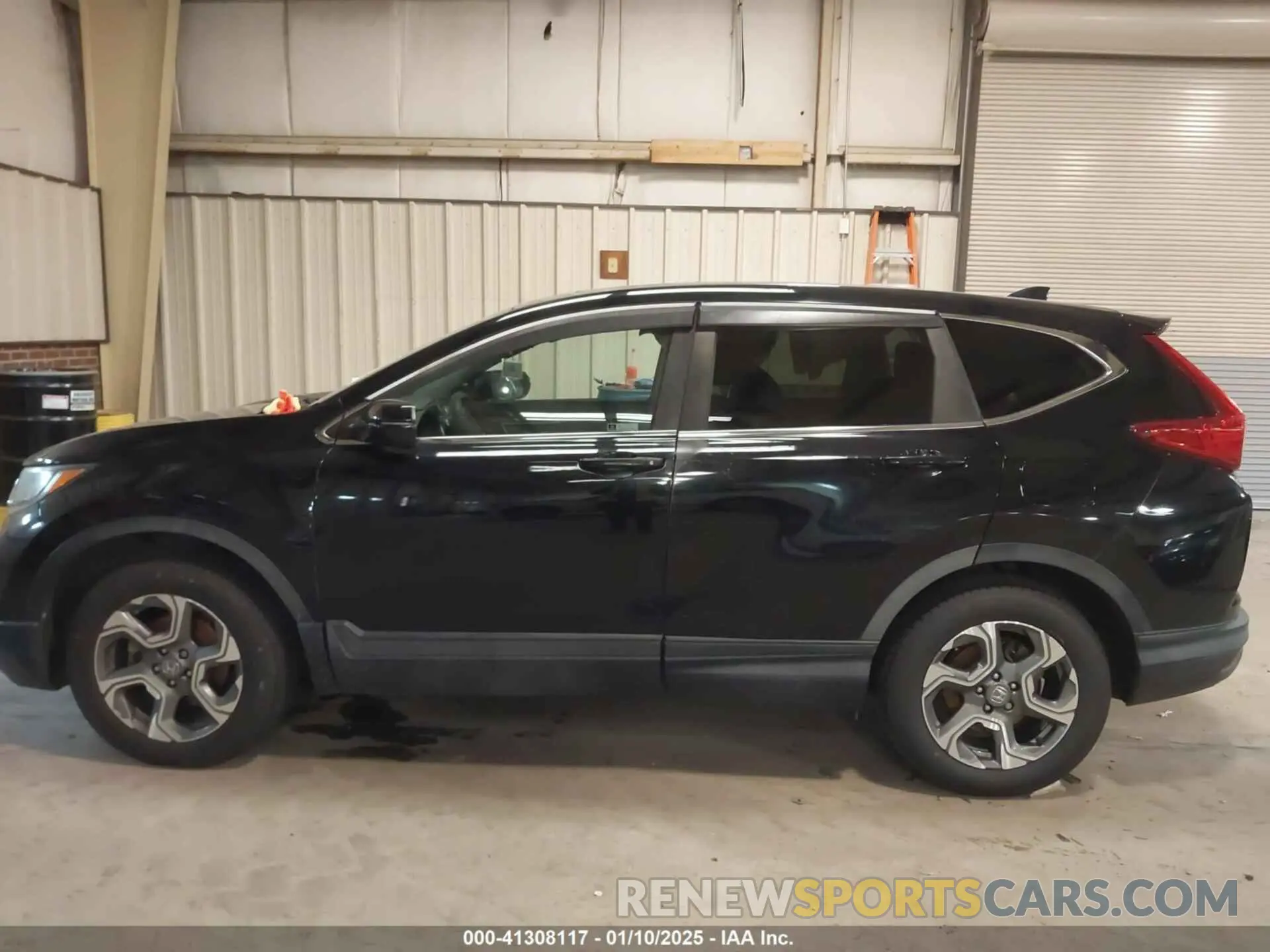 15 Photograph of a damaged car JHLRW2H51KX013452 HONDA CR-V 2019