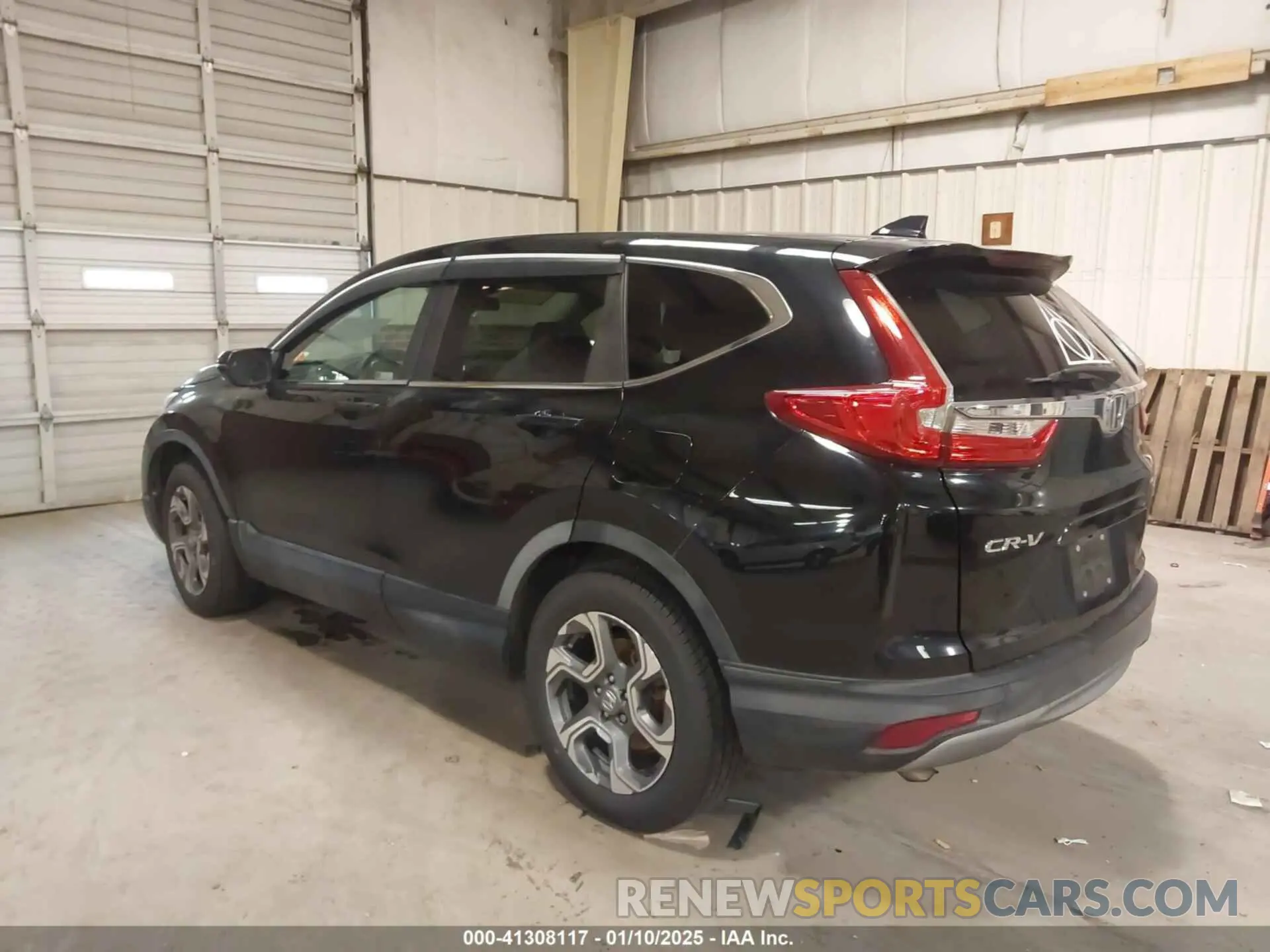 3 Photograph of a damaged car JHLRW2H51KX013452 HONDA CR-V 2019