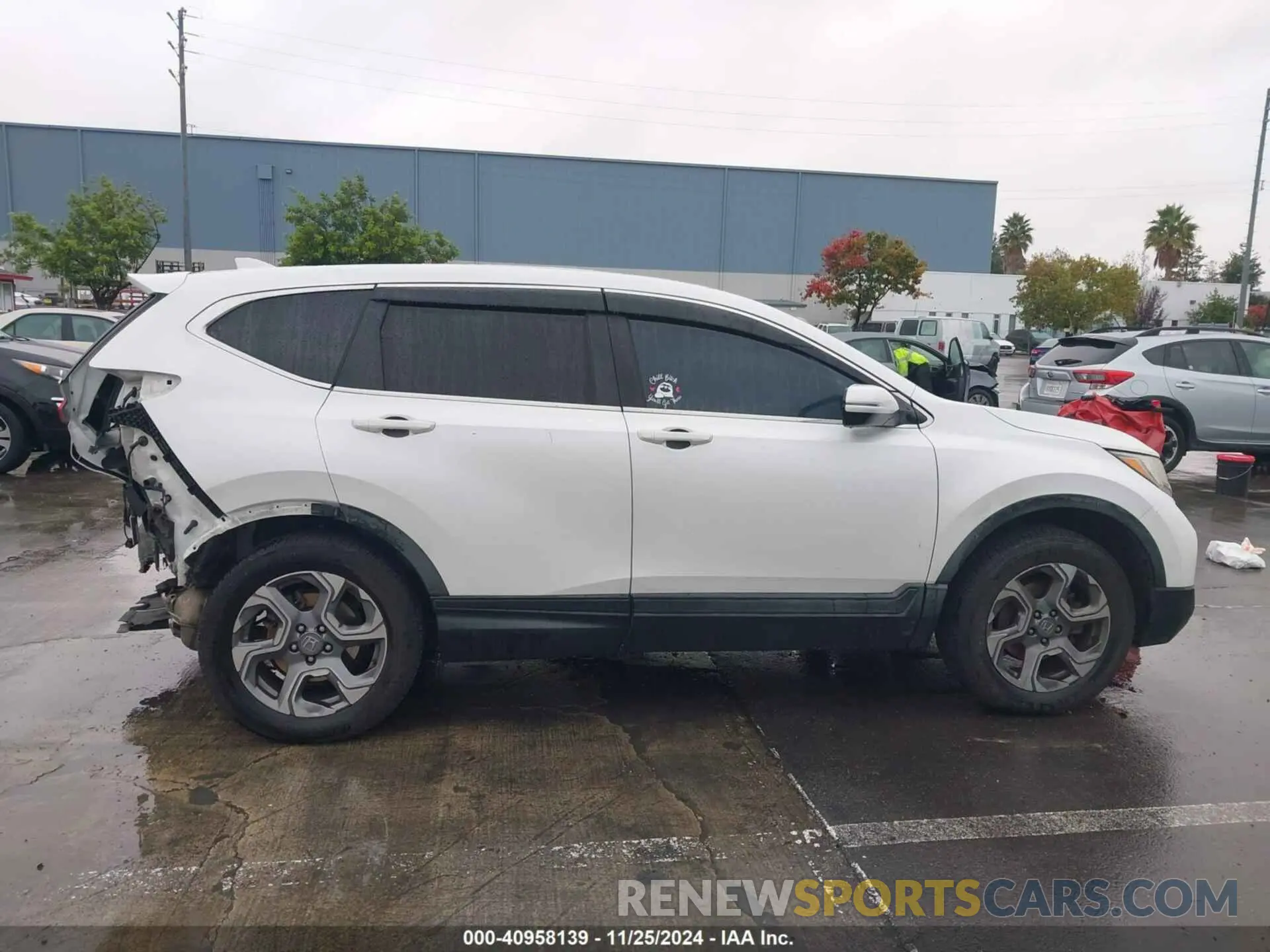 14 Photograph of a damaged car JHLRW2H51KX022989 HONDA CR-V 2019