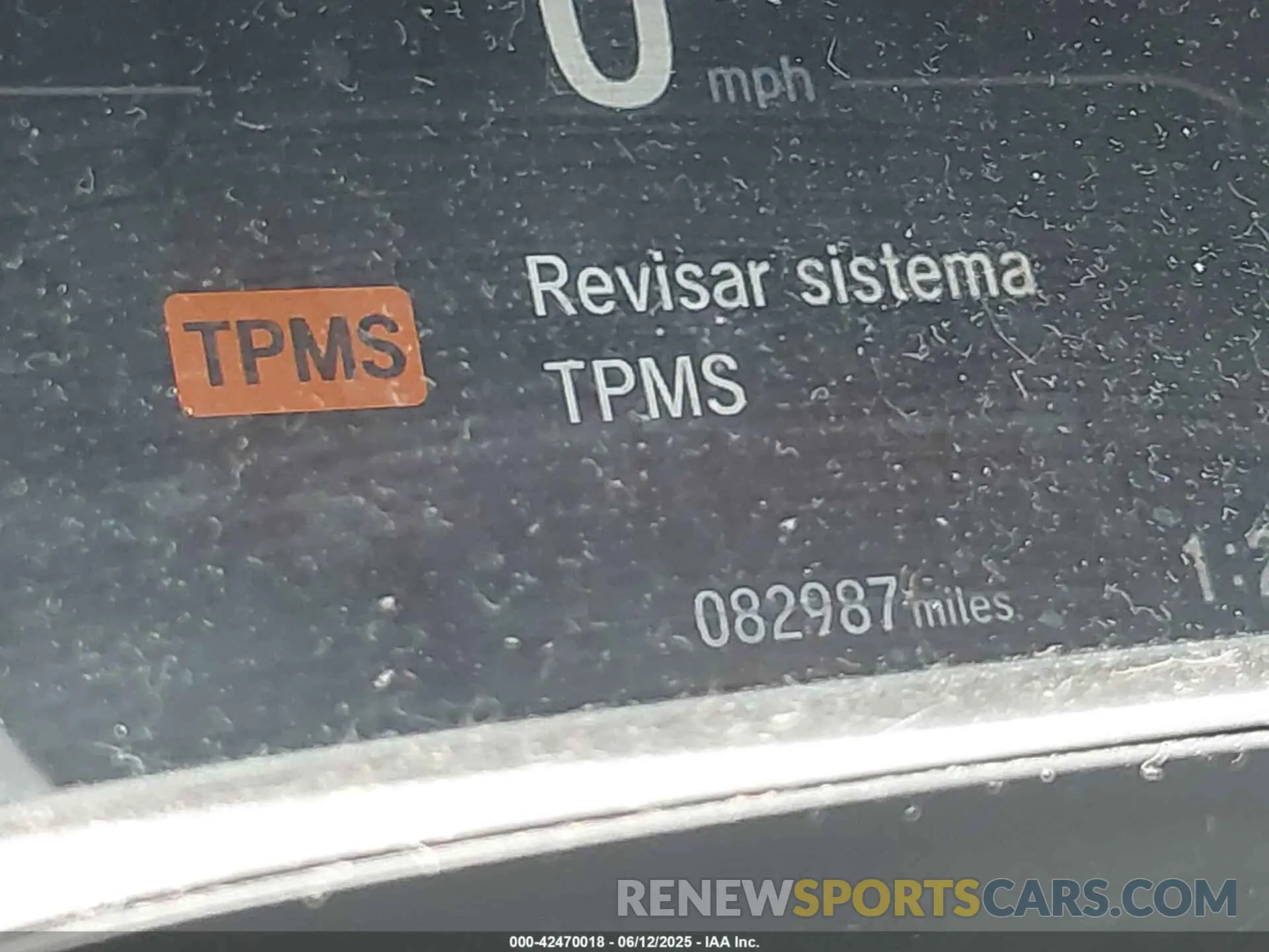 14 Photograph of a damaged car JHLRW2H53KX018605 HONDA CR-V 2019