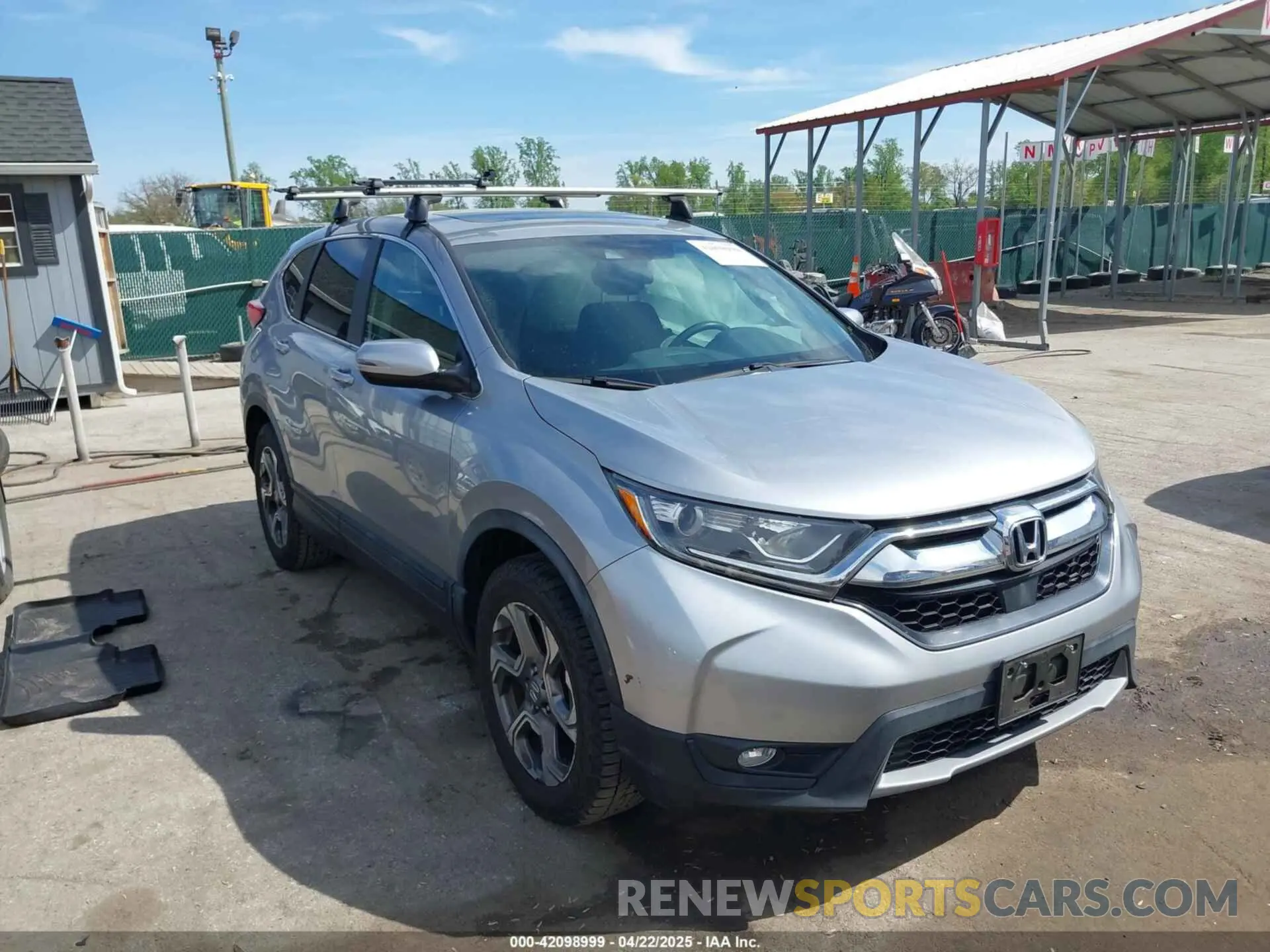 1 Photograph of a damaged car JHLRW2H56KX007047 HONDA CR-V 2019
