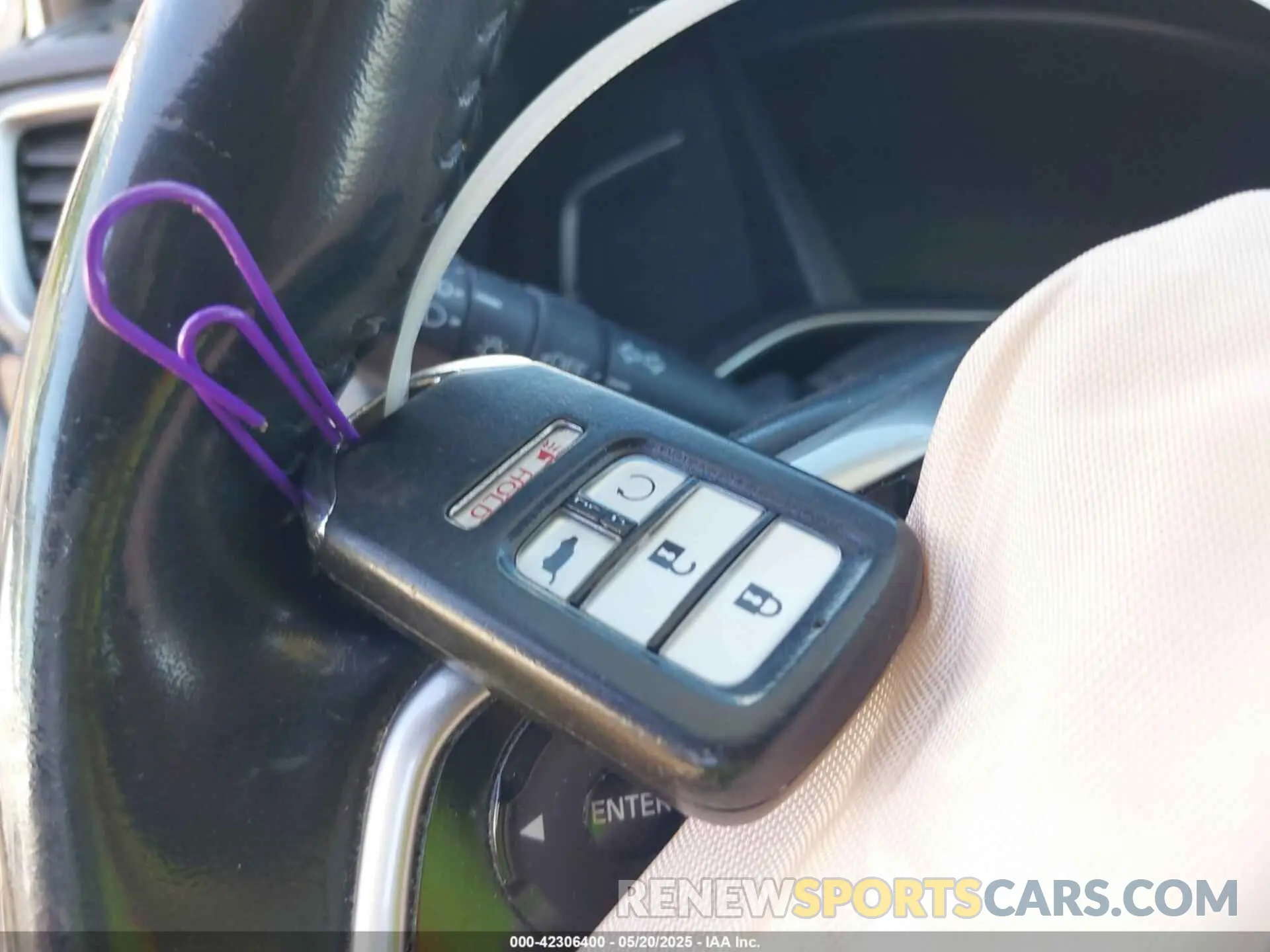 11 Photograph of a damaged car JHLRW2H98KX003911 HONDA CR-V 2019