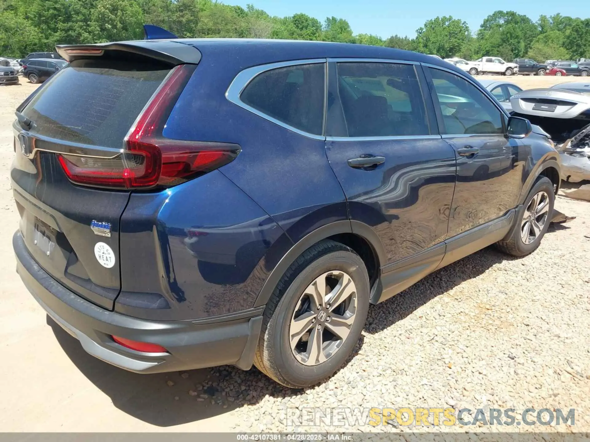 4 Photograph of a damaged car 2HKRW1H22LH412512 HONDA CR-V 2020