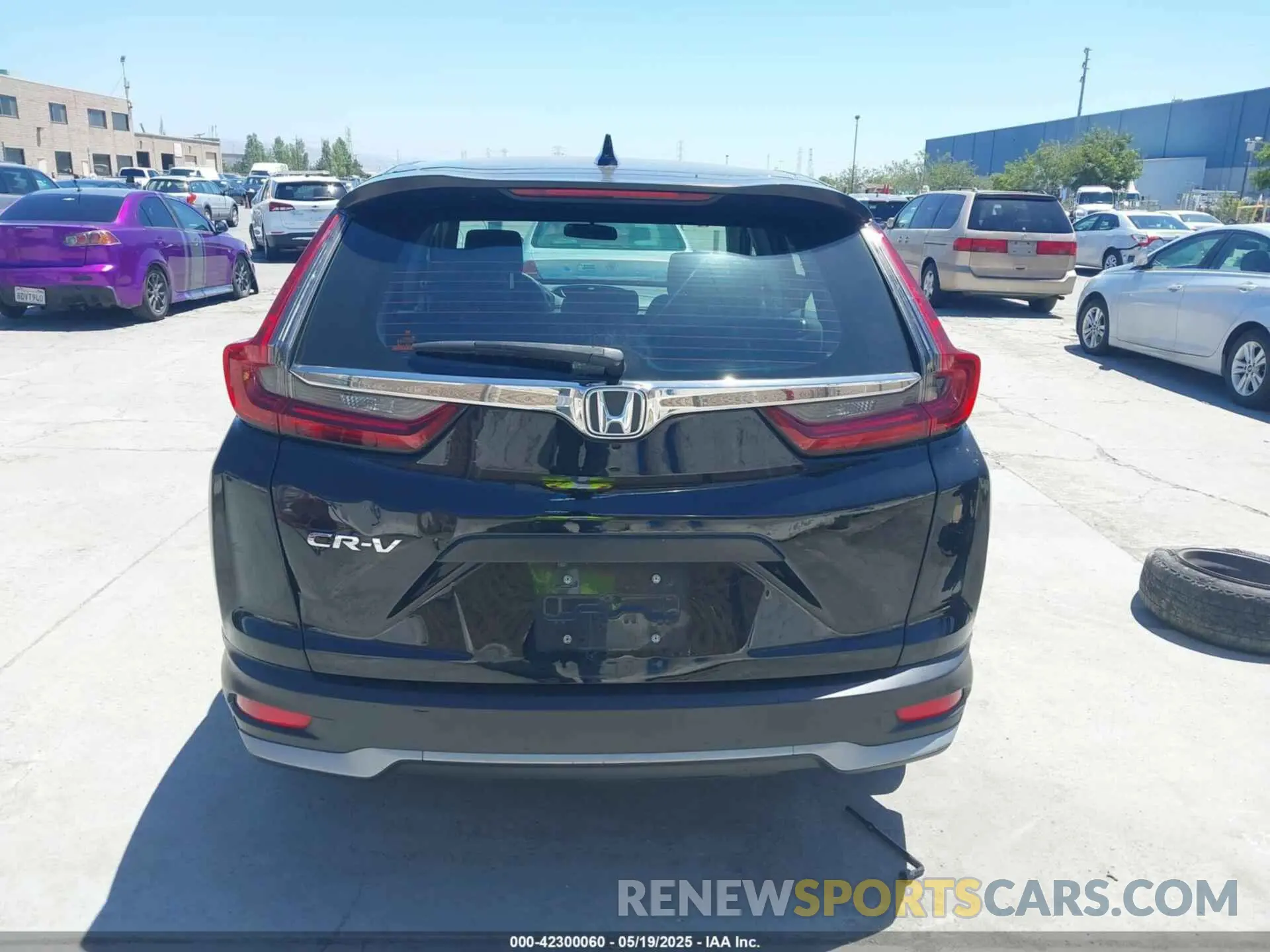 16 Photograph of a damaged car 2HKRW1H23LH419467 HONDA CR-V 2020