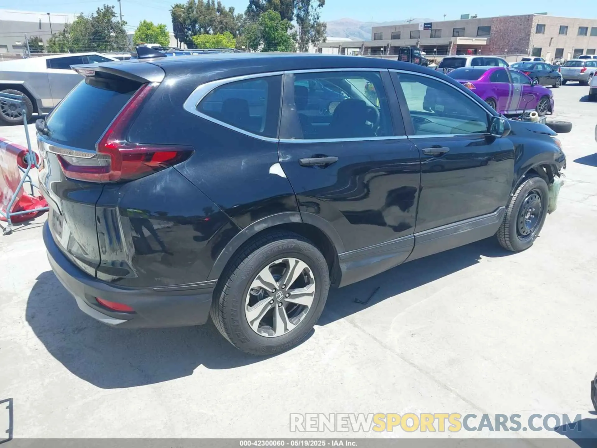 4 Photograph of a damaged car 2HKRW1H23LH419467 HONDA CR-V 2020