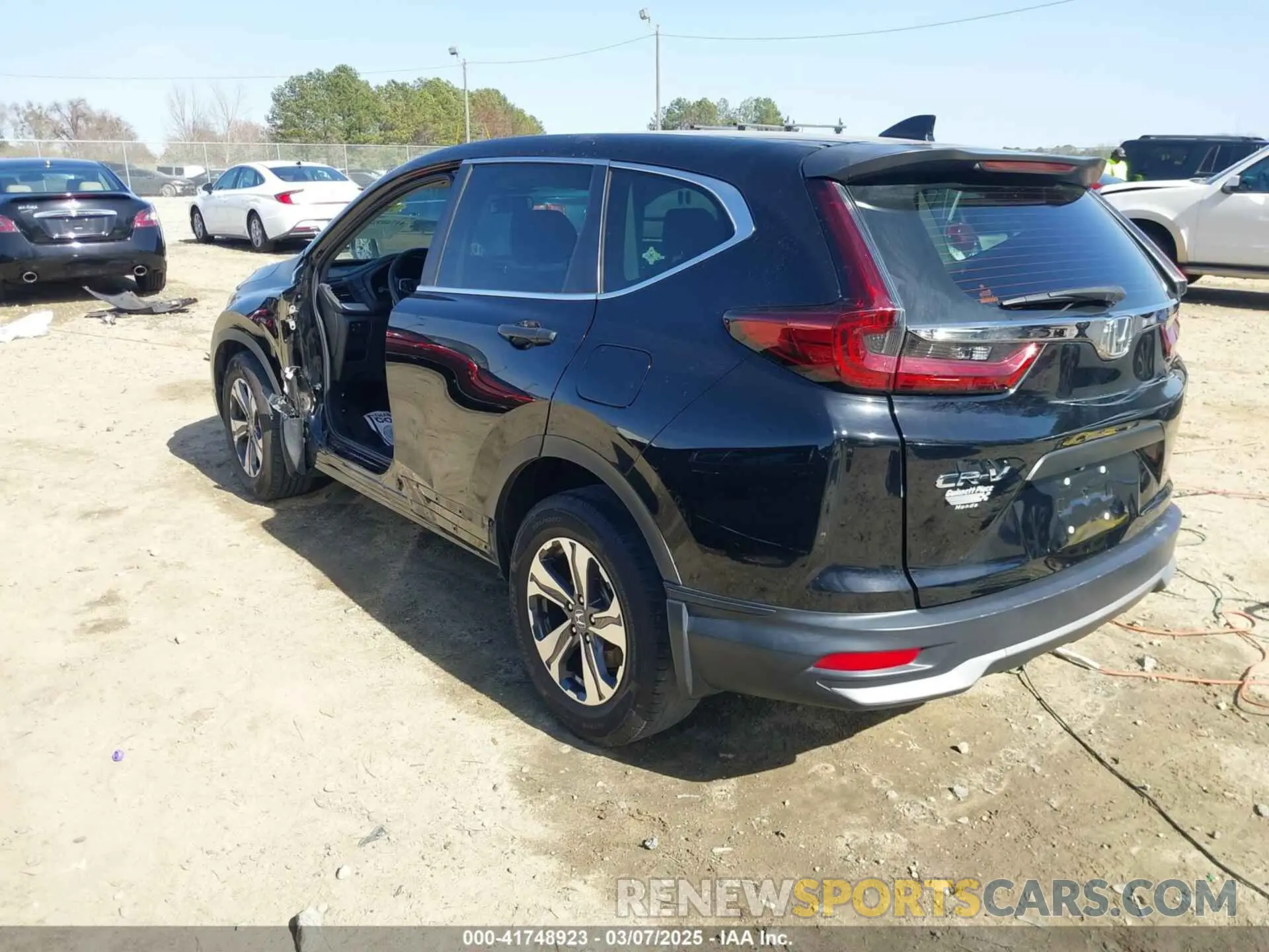 3 Photograph of a damaged car 2HKRW1H29LH414838 HONDA CR-V 2020