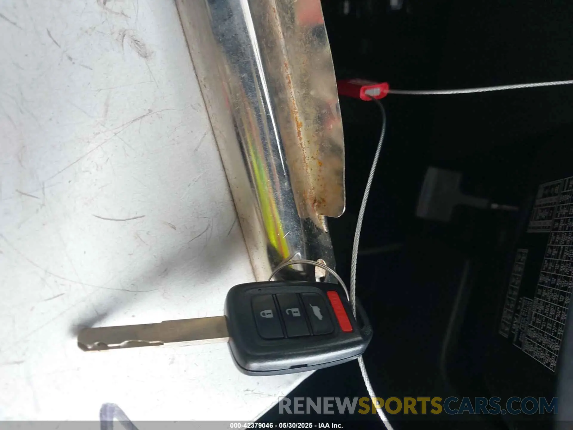 11 Photograph of a damaged car 2HKRW1H2XLH411527 HONDA CR-V 2020