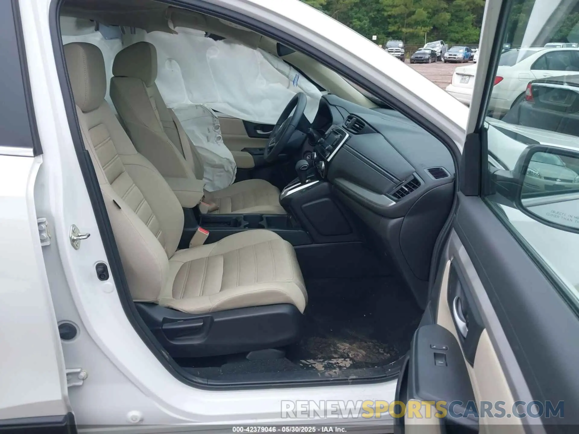 5 Photograph of a damaged car 2HKRW1H2XLH411527 HONDA CR-V 2020