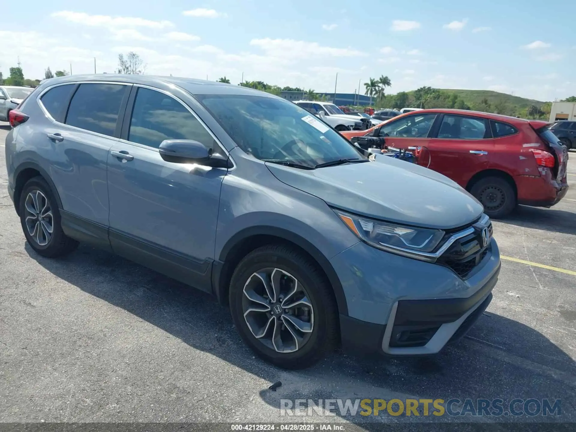 1 Photograph of a damaged car 2HKRW1H50LH412941 HONDA CR-V 2020