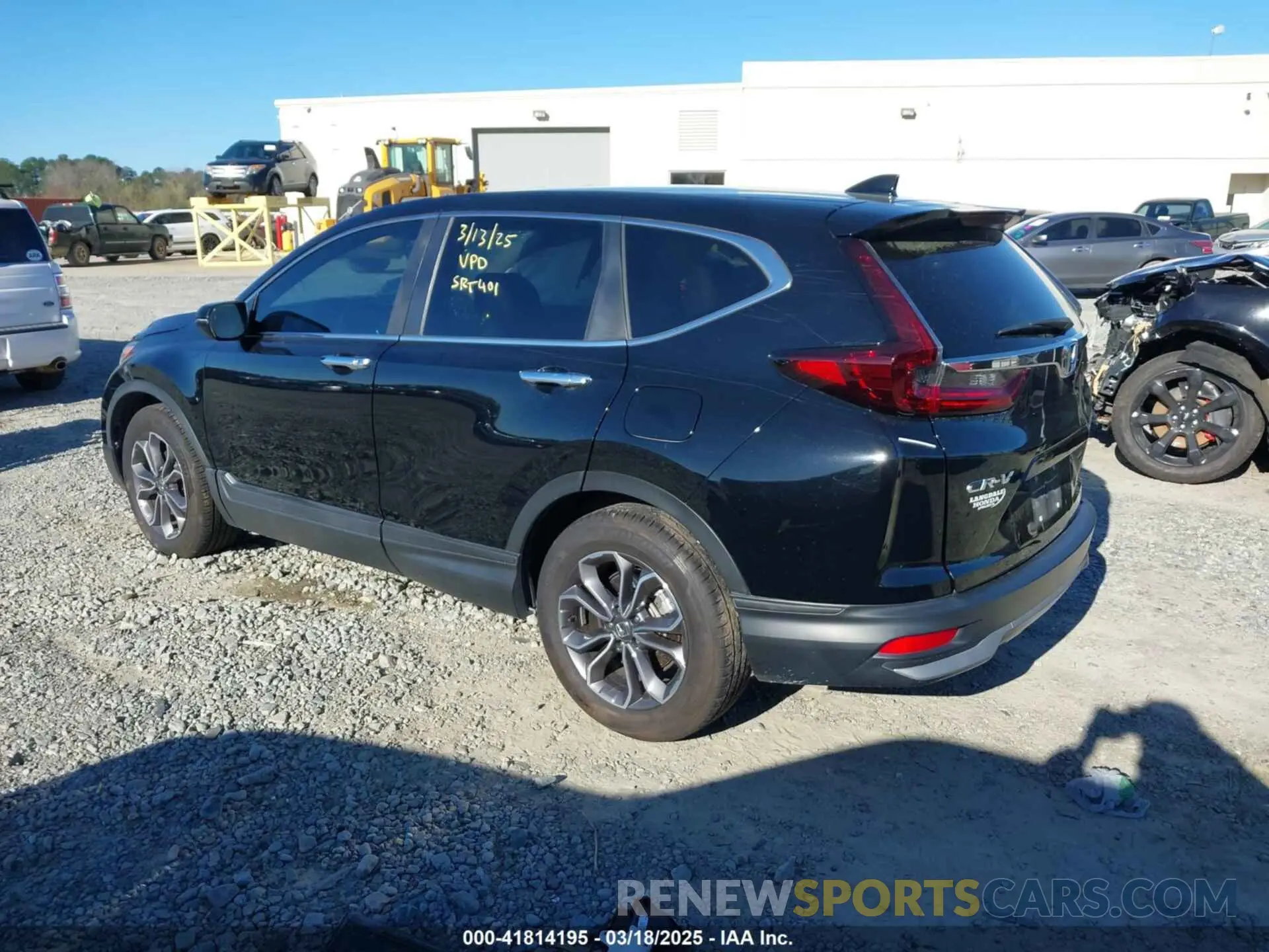 3 Photograph of a damaged car 2HKRW1H55LH401563 HONDA CR-V 2020