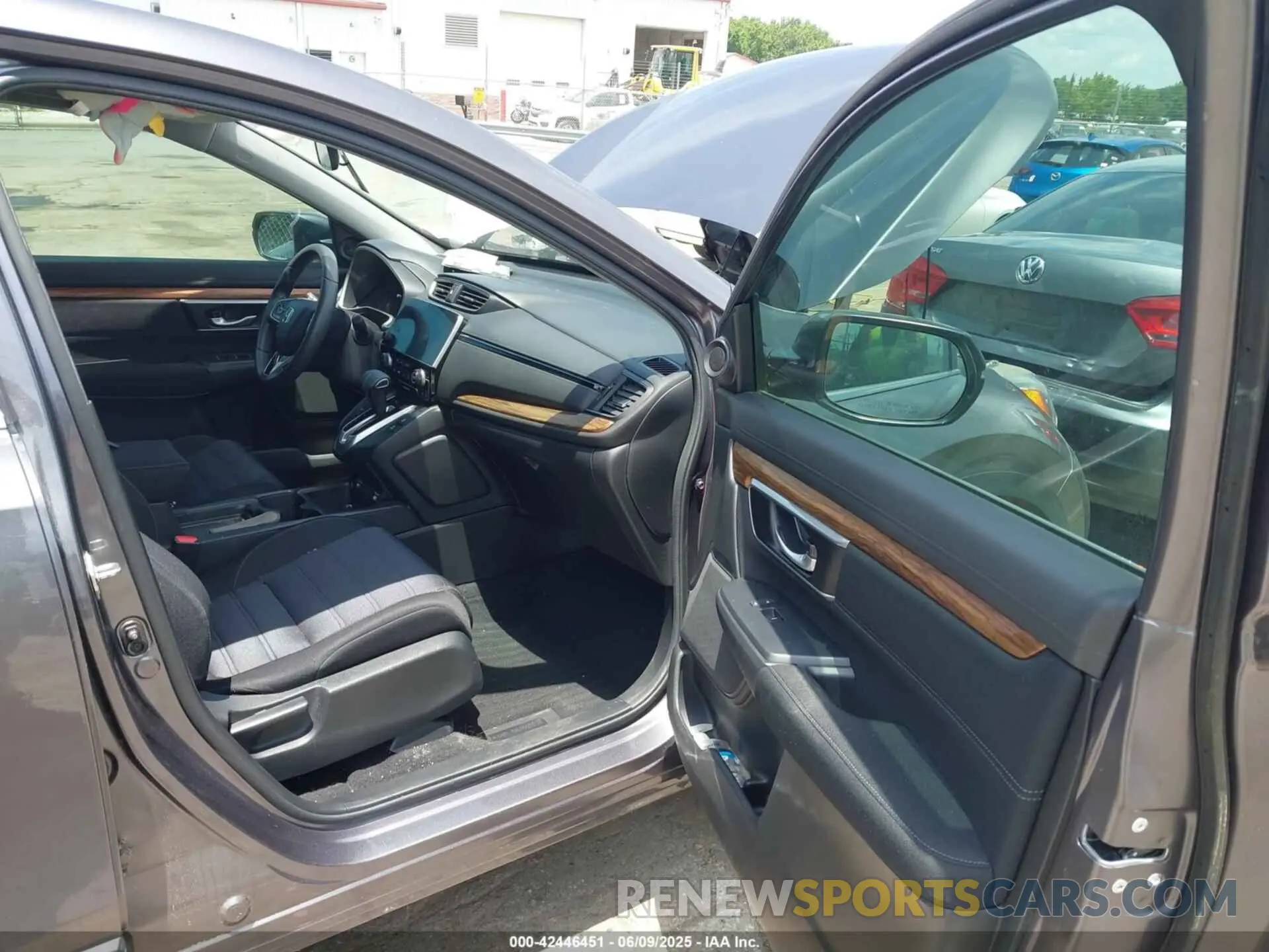 5 Photograph of a damaged car 2HKRW1H58LH407583 HONDA CR-V 2020