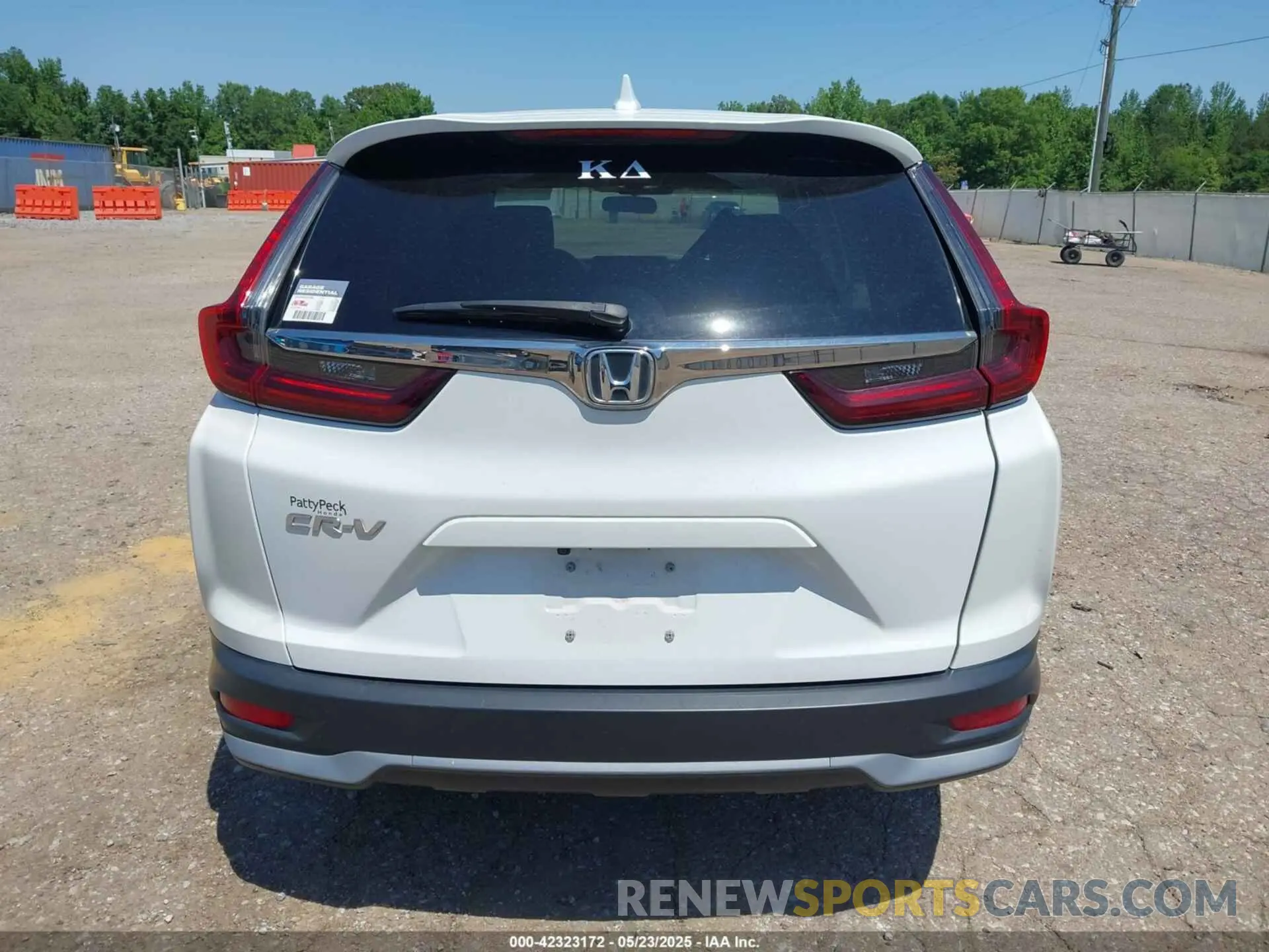 16 Photograph of a damaged car 2HKRW1H59LH429253 HONDA CR-V 2020
