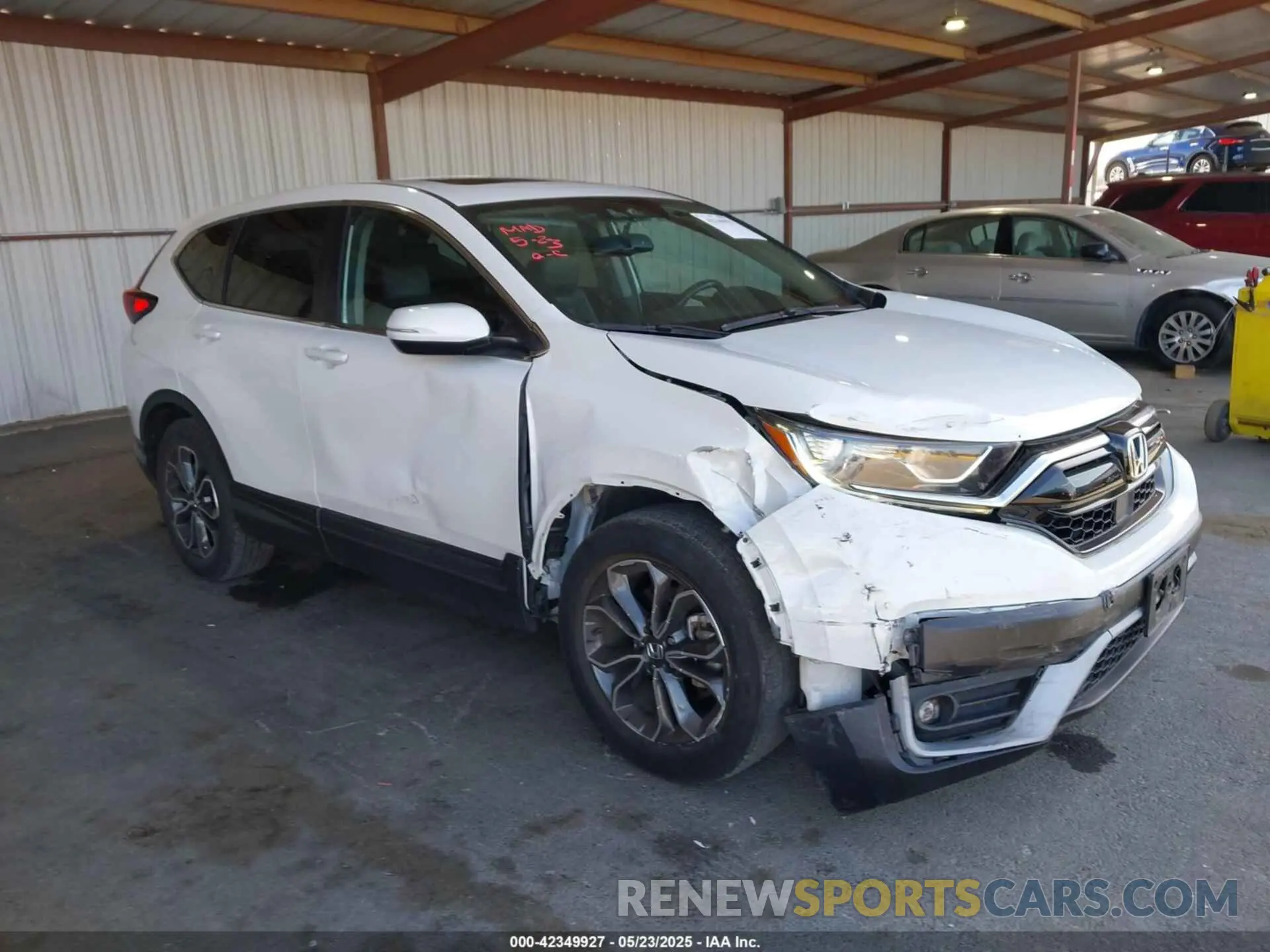 1 Photograph of a damaged car 2HKRW1H87LH420741 HONDA CR-V 2020