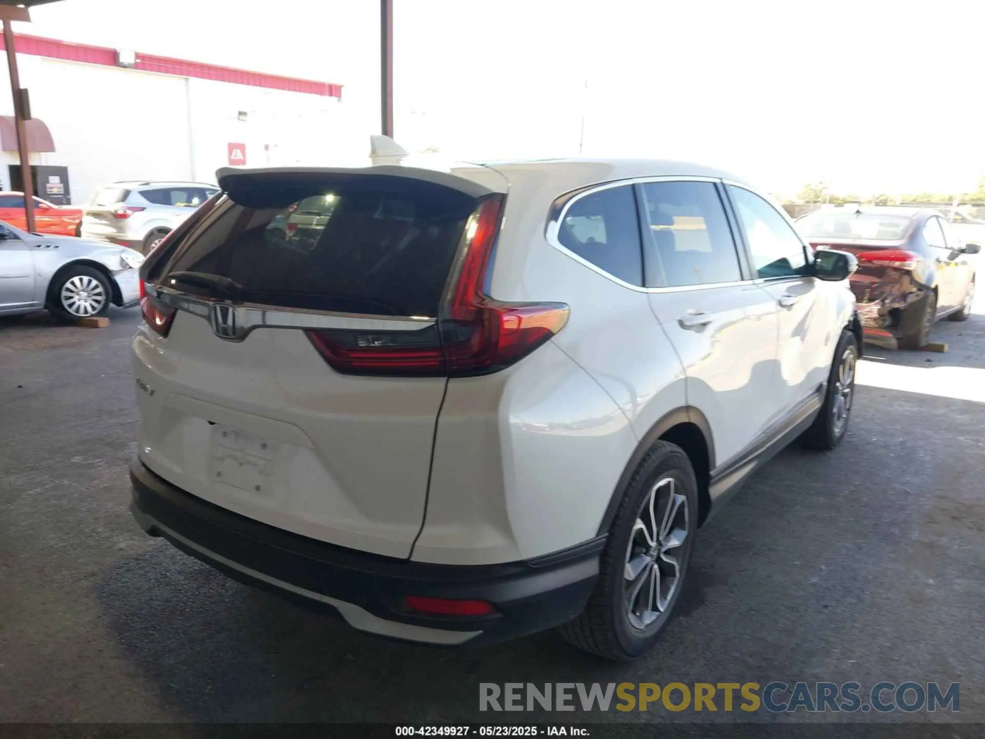 4 Photograph of a damaged car 2HKRW1H87LH420741 HONDA CR-V 2020