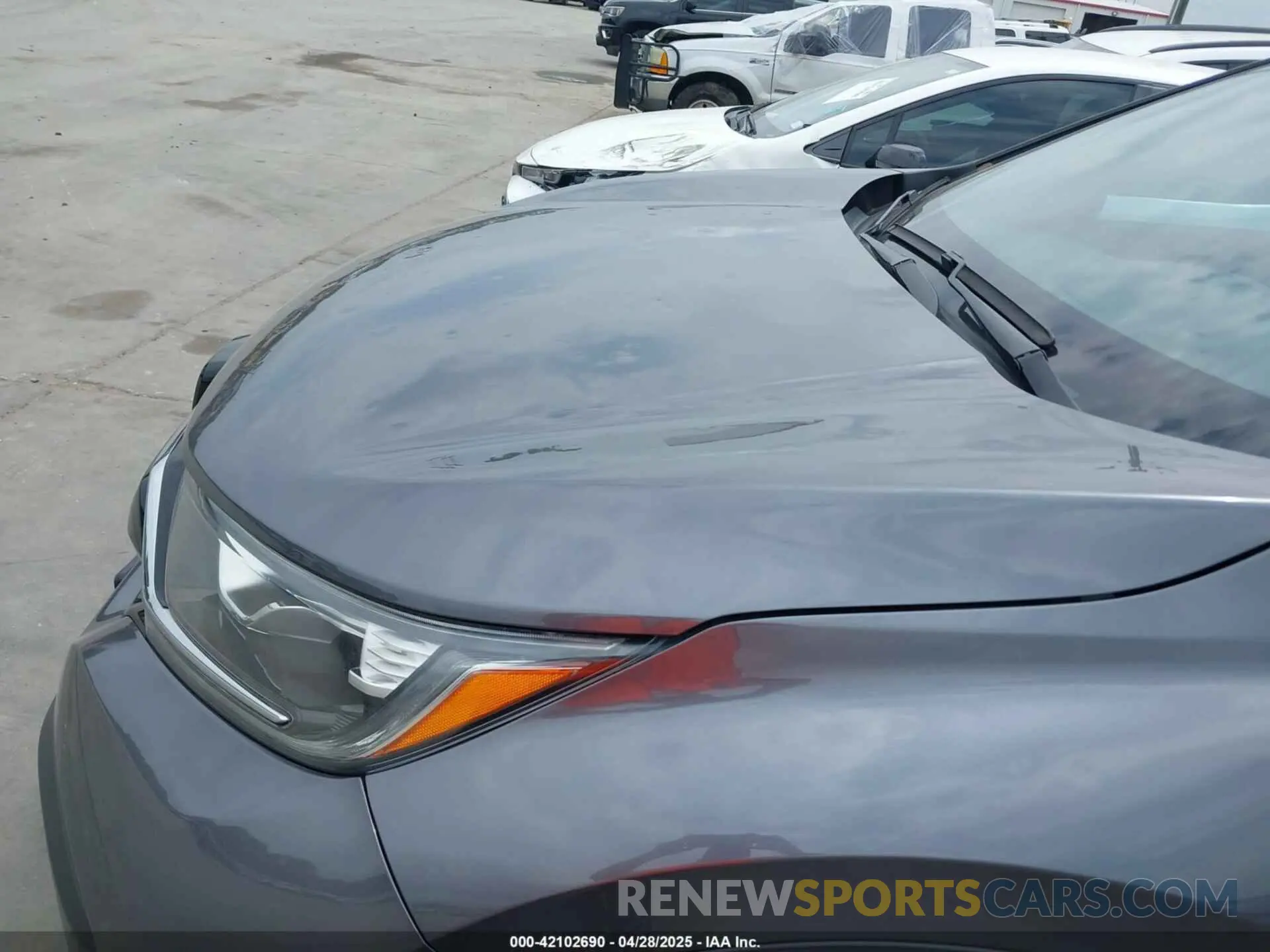 6 Photograph of a damaged car 2HKRW1H87LH423641 HONDA CR-V 2020