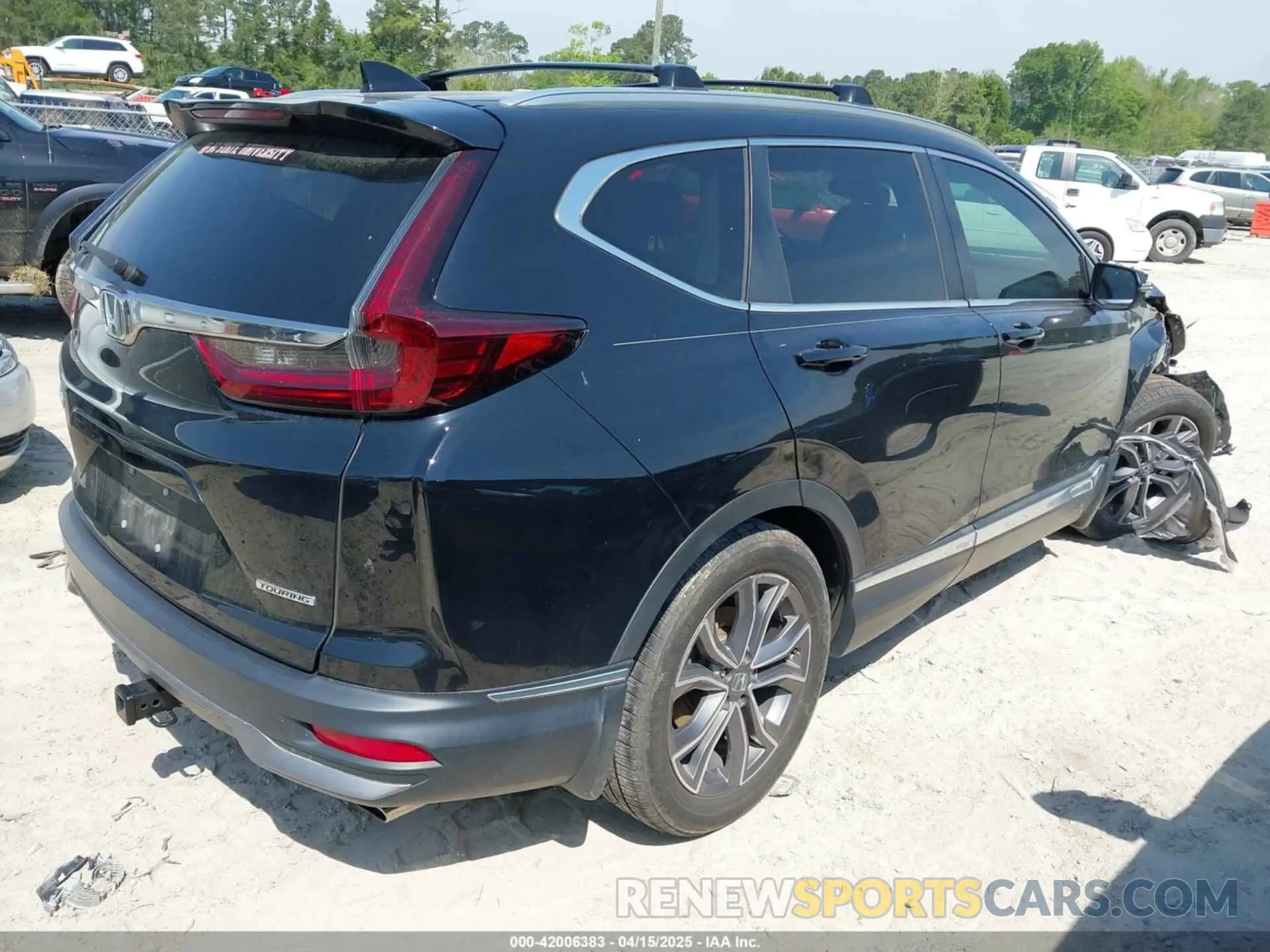 4 Photograph of a damaged car 2HKRW1H95LH406488 HONDA CR-V 2020