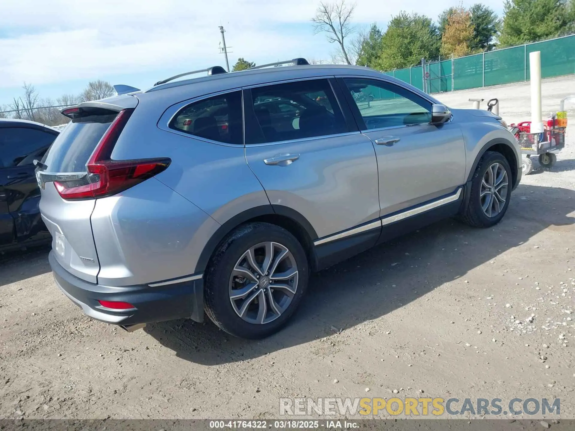 4 Photograph of a damaged car 2HKRW1H9XLH406762 HONDA CR-V 2020