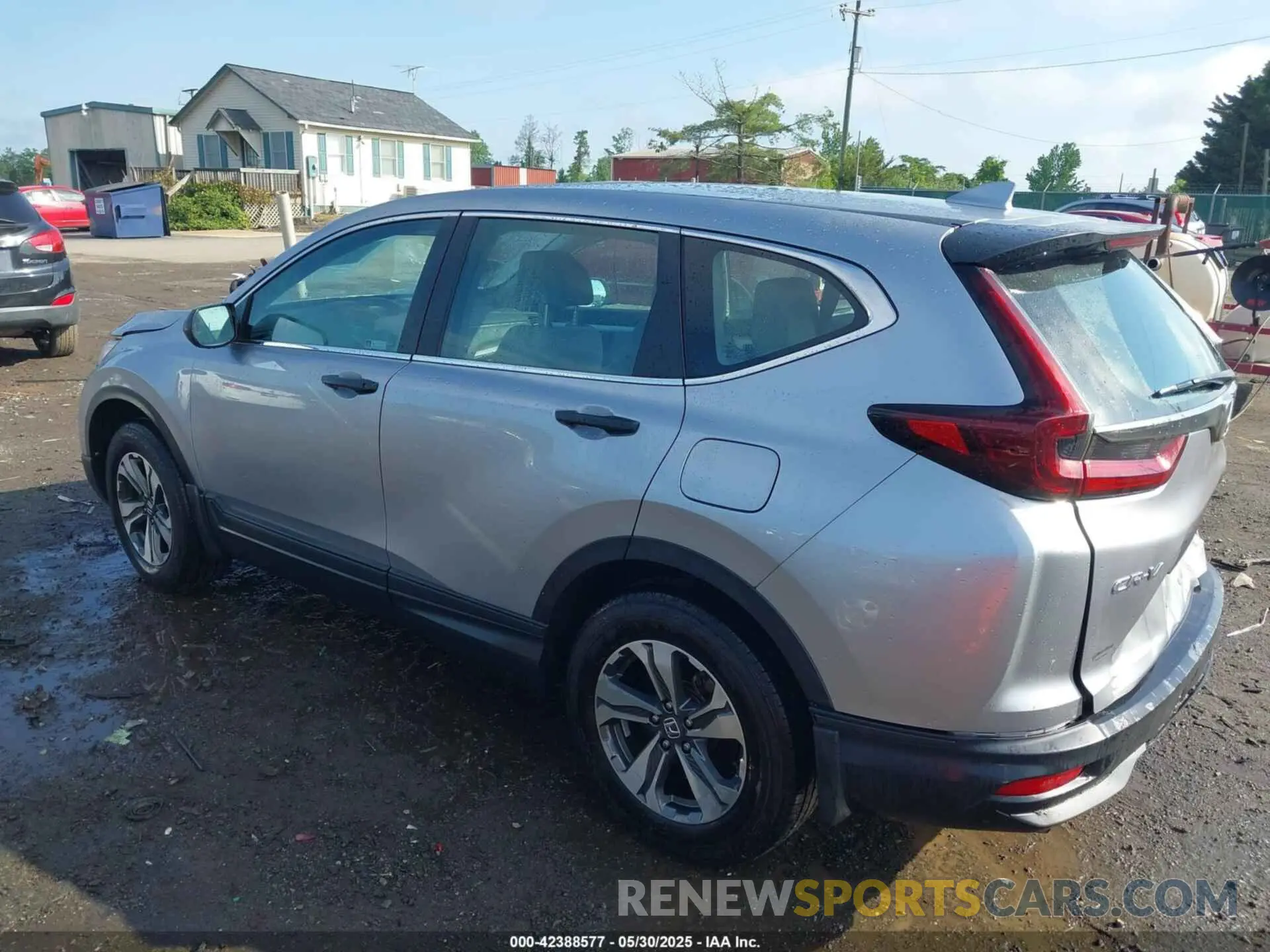3 Photograph of a damaged car 2HKRW2H22LH604518 HONDA CR-V 2020