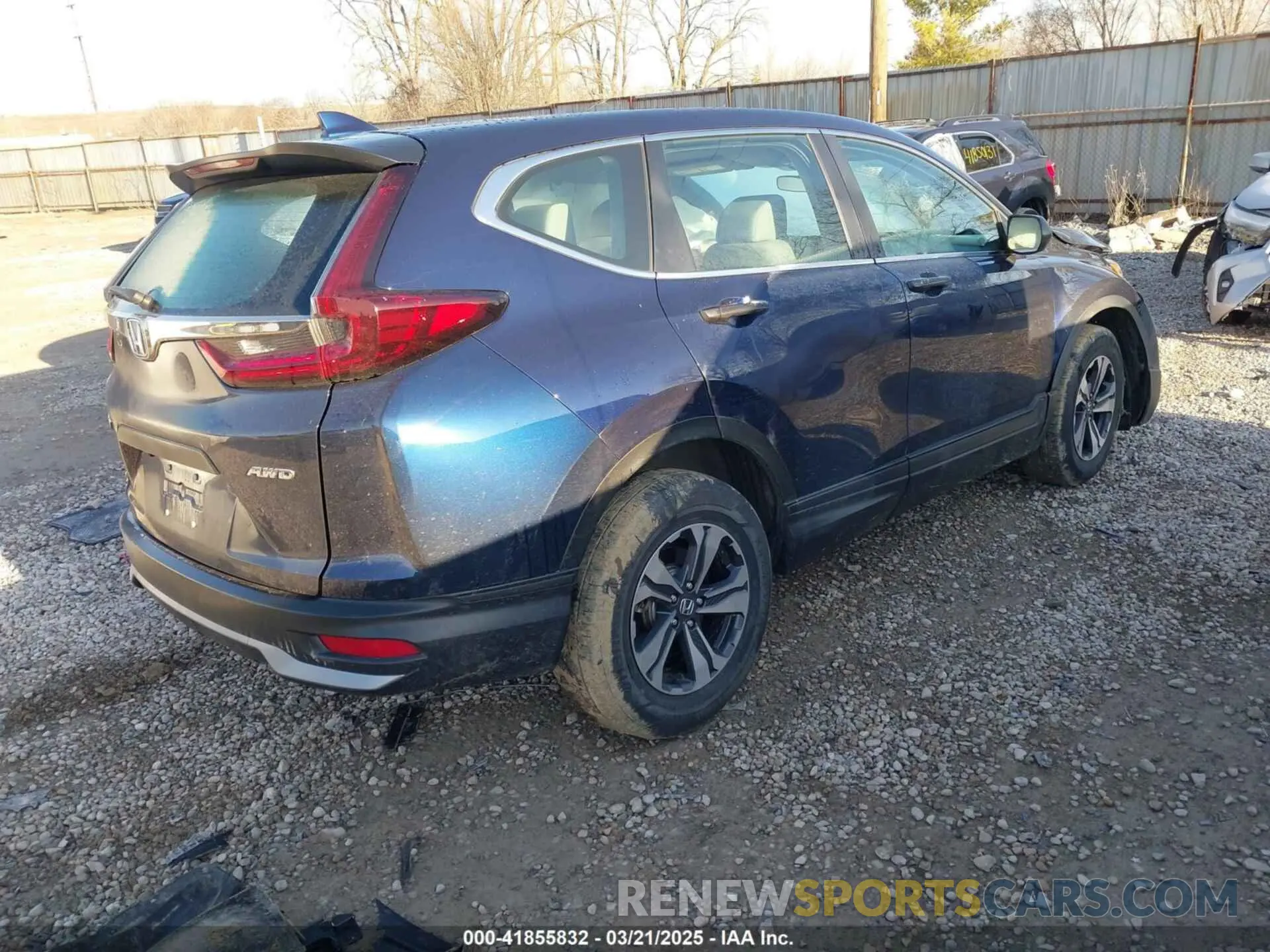 4 Photograph of a damaged car 2HKRW2H23LH632375 HONDA CR-V 2020