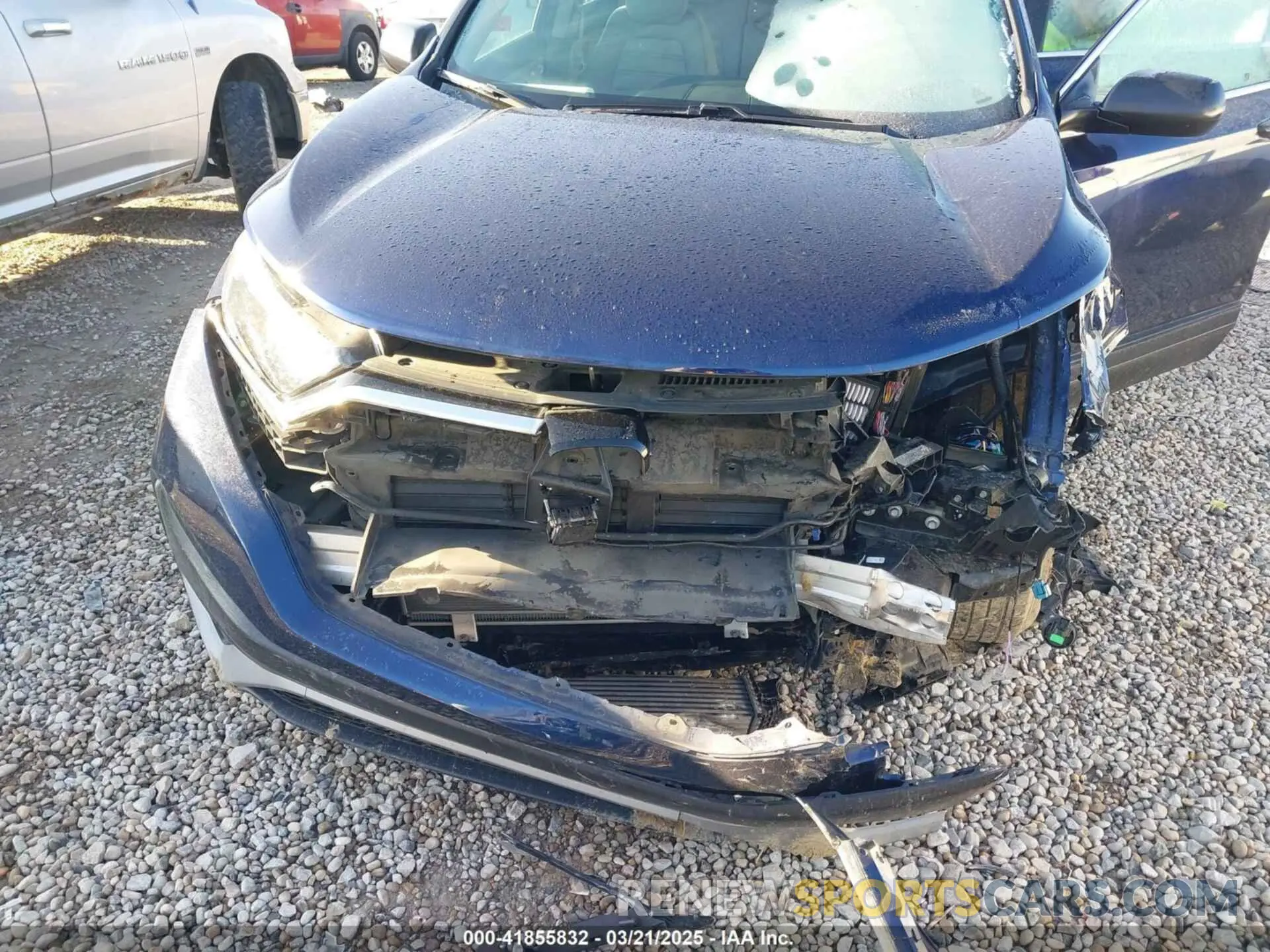 6 Photograph of a damaged car 2HKRW2H23LH632375 HONDA CR-V 2020