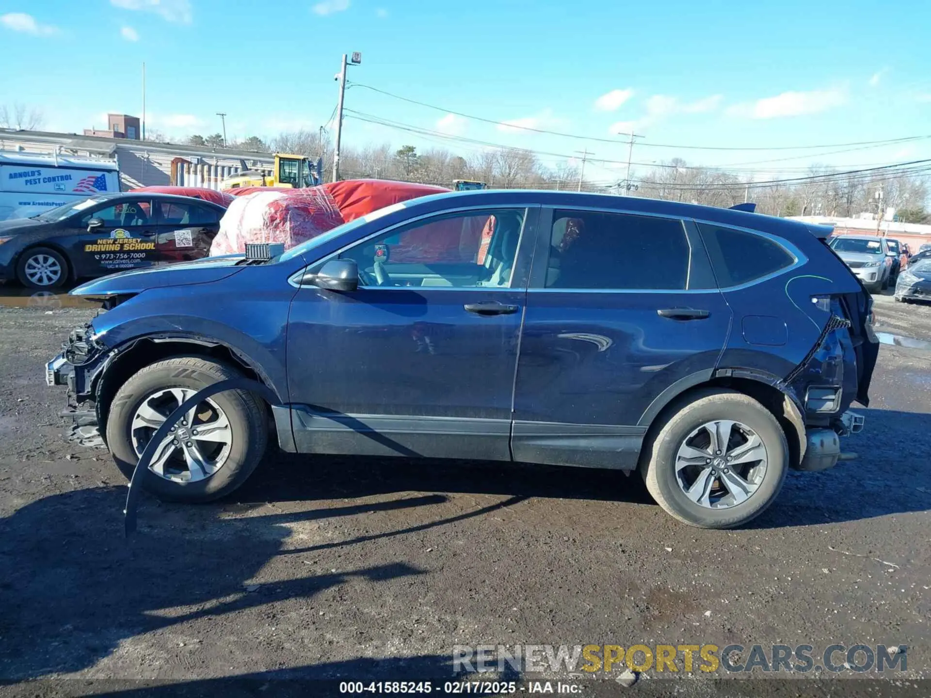 14 Photograph of a damaged car 2HKRW2H23LH661617 HONDA CR-V 2020