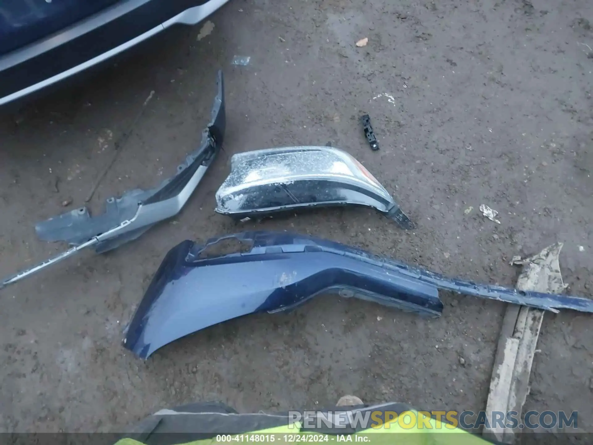 12 Photograph of a damaged car 2HKRW2H26LH639630 HONDA CR-V 2020
