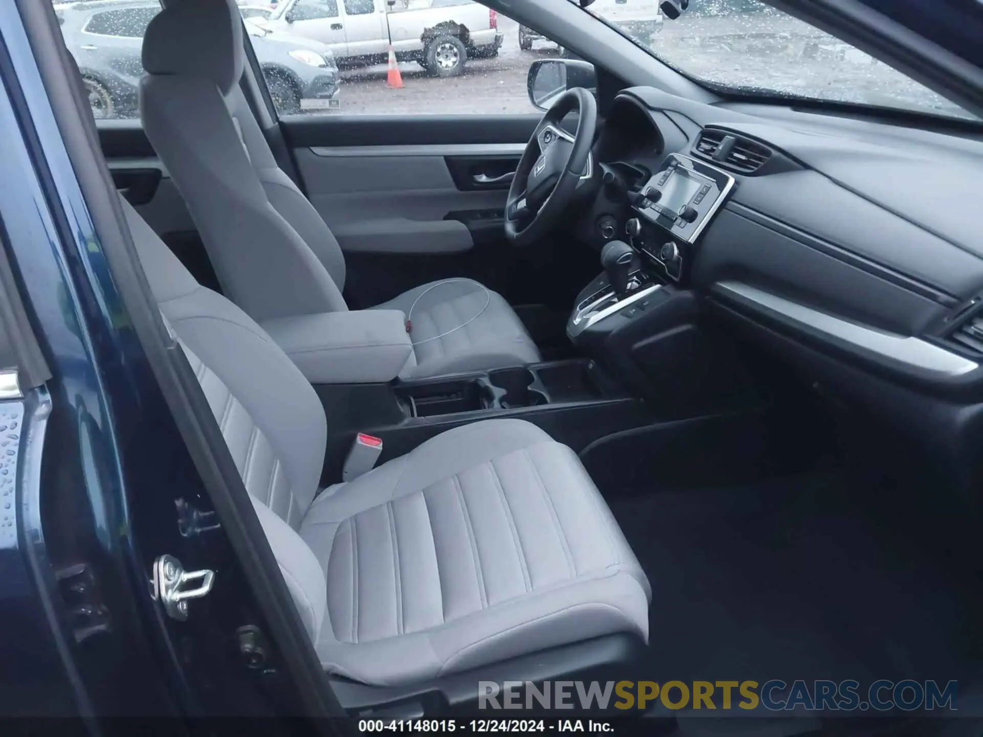 5 Photograph of a damaged car 2HKRW2H26LH639630 HONDA CR-V 2020
