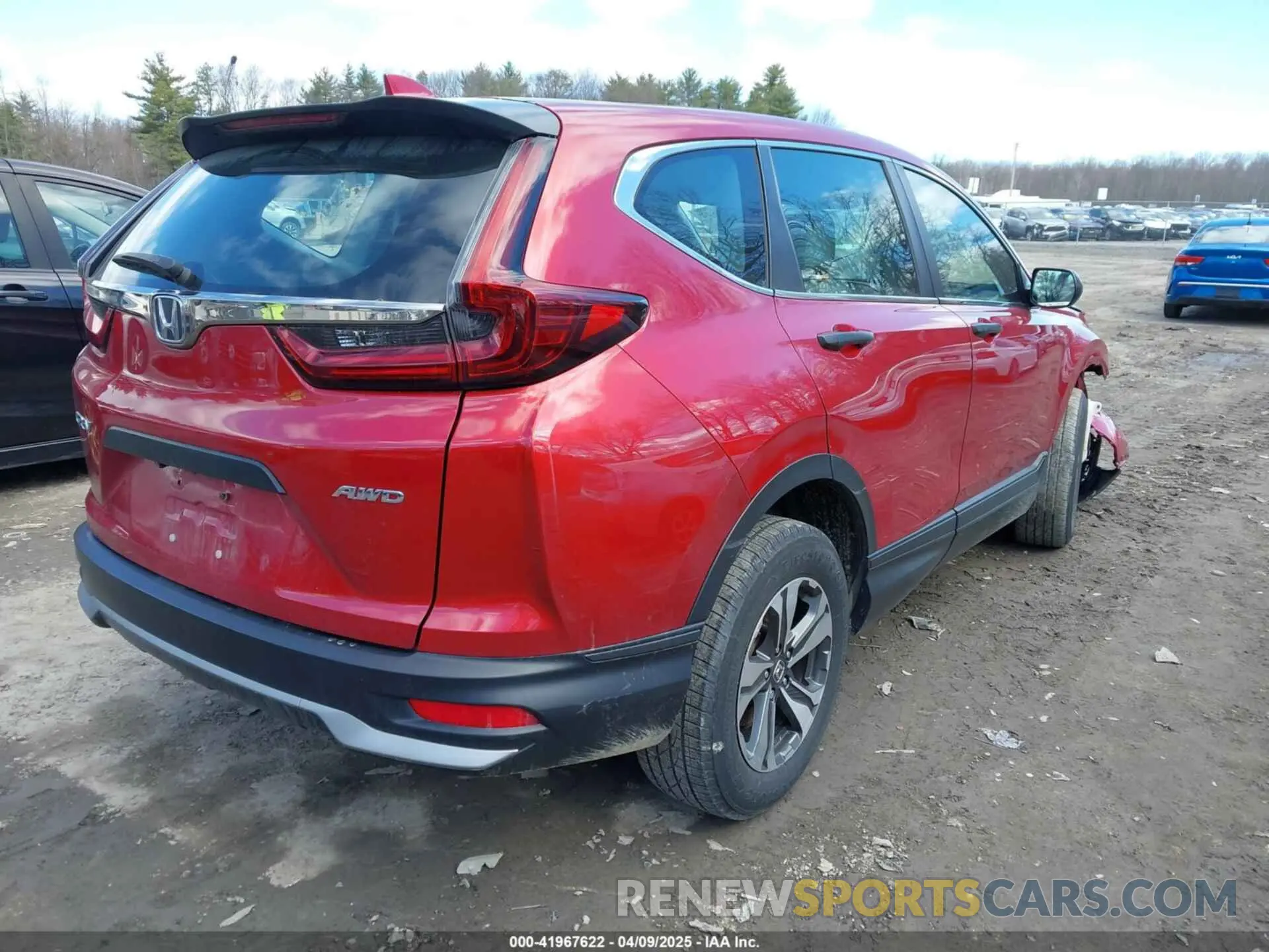 4 Photograph of a damaged car 2HKRW2H2XLH610552 HONDA CR-V 2020