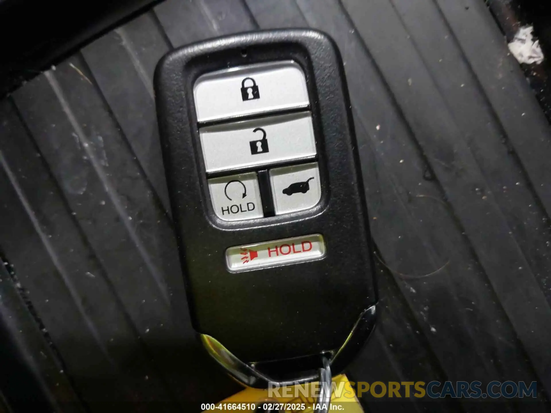 11 Photograph of a damaged car 2HKRW2H51LH672500 HONDA CR-V 2020