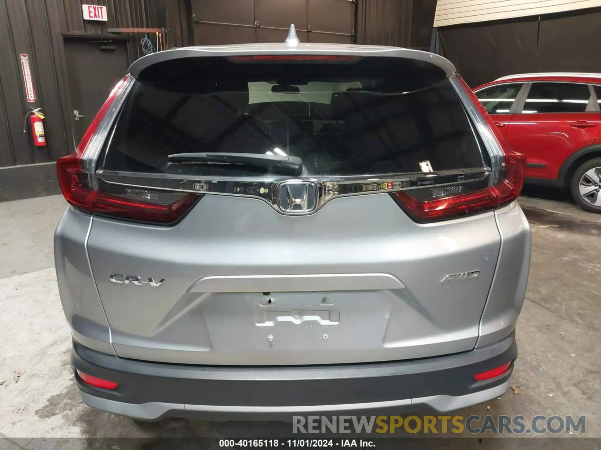16 Photograph of a damaged car 2HKRW2H52LH695512 HONDA CR-V 2020