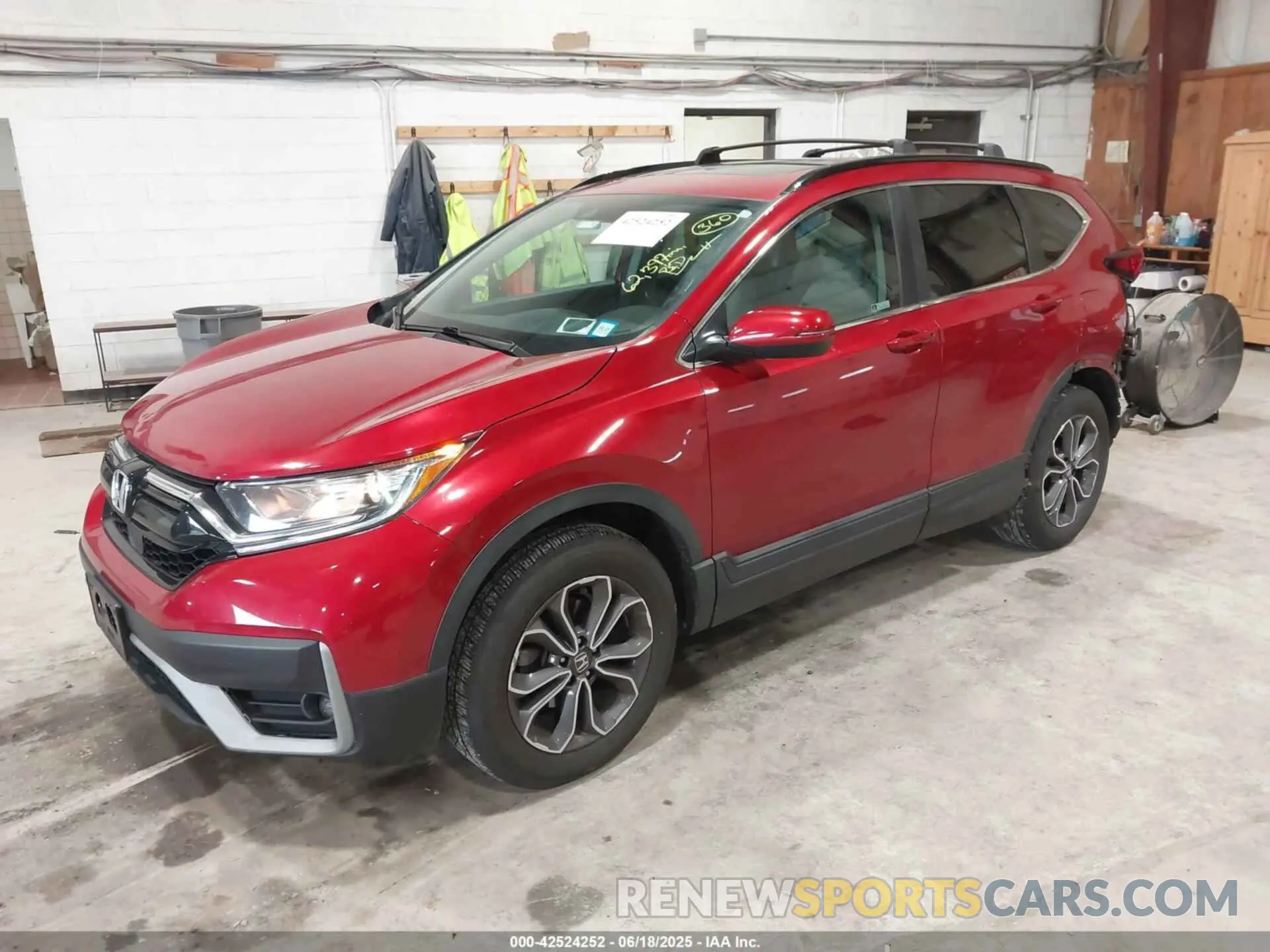2 Photograph of a damaged car 2HKRW2H53LH670909 HONDA CR-V 2020