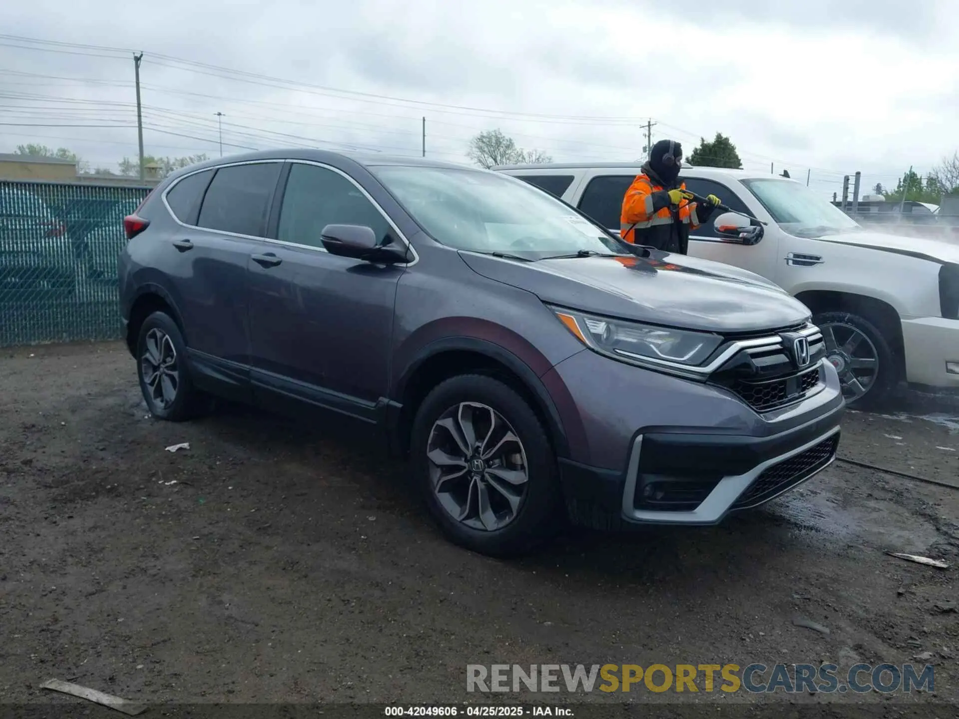 1 Photograph of a damaged car 2HKRW2H56LH650301 HONDA CR-V 2020