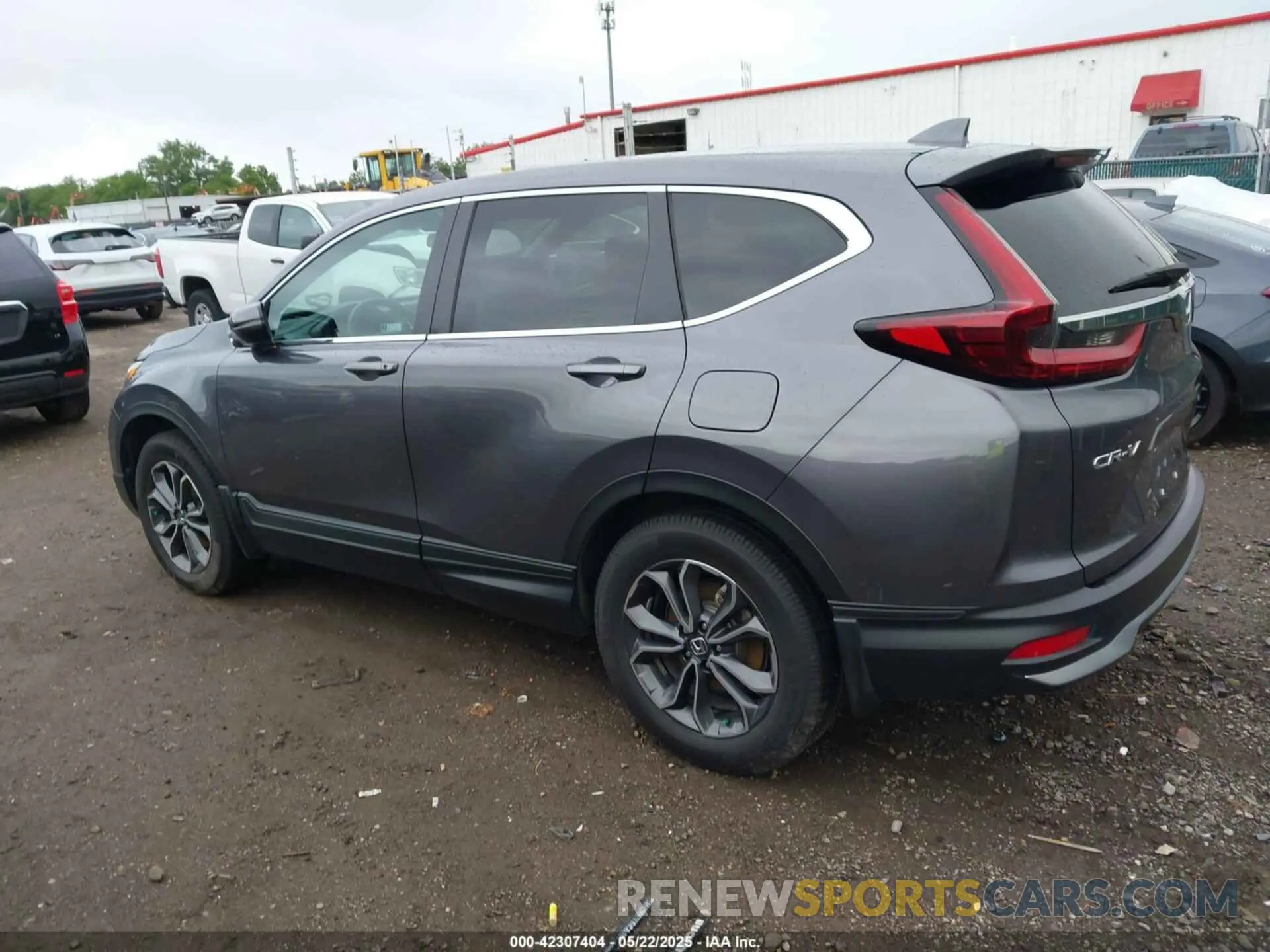 14 Photograph of a damaged car 2HKRW2H56LH661699 HONDA CR-V 2020