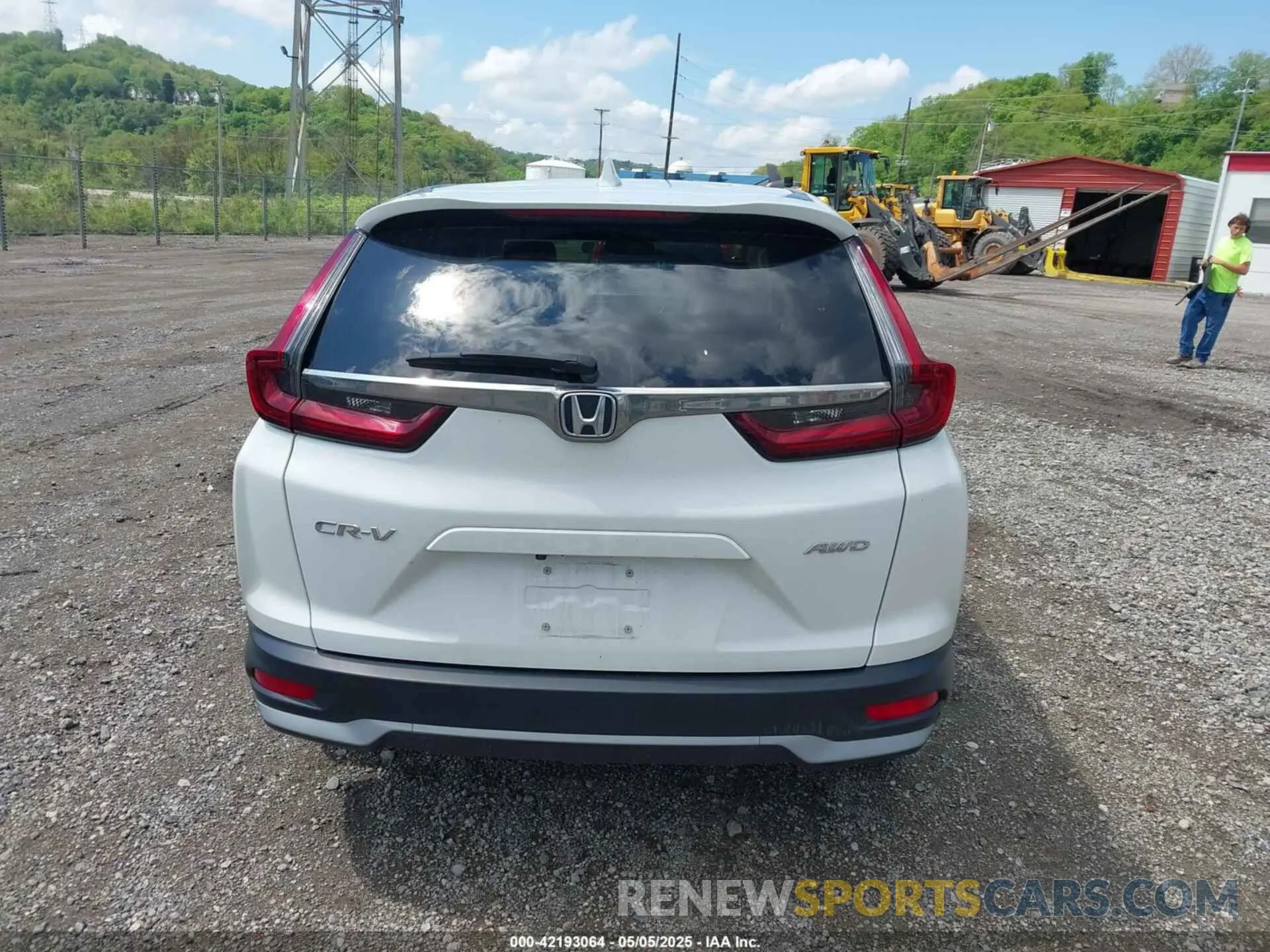 16 Photograph of a damaged car 2HKRW2H57L8645401 HONDA CR-V 2020