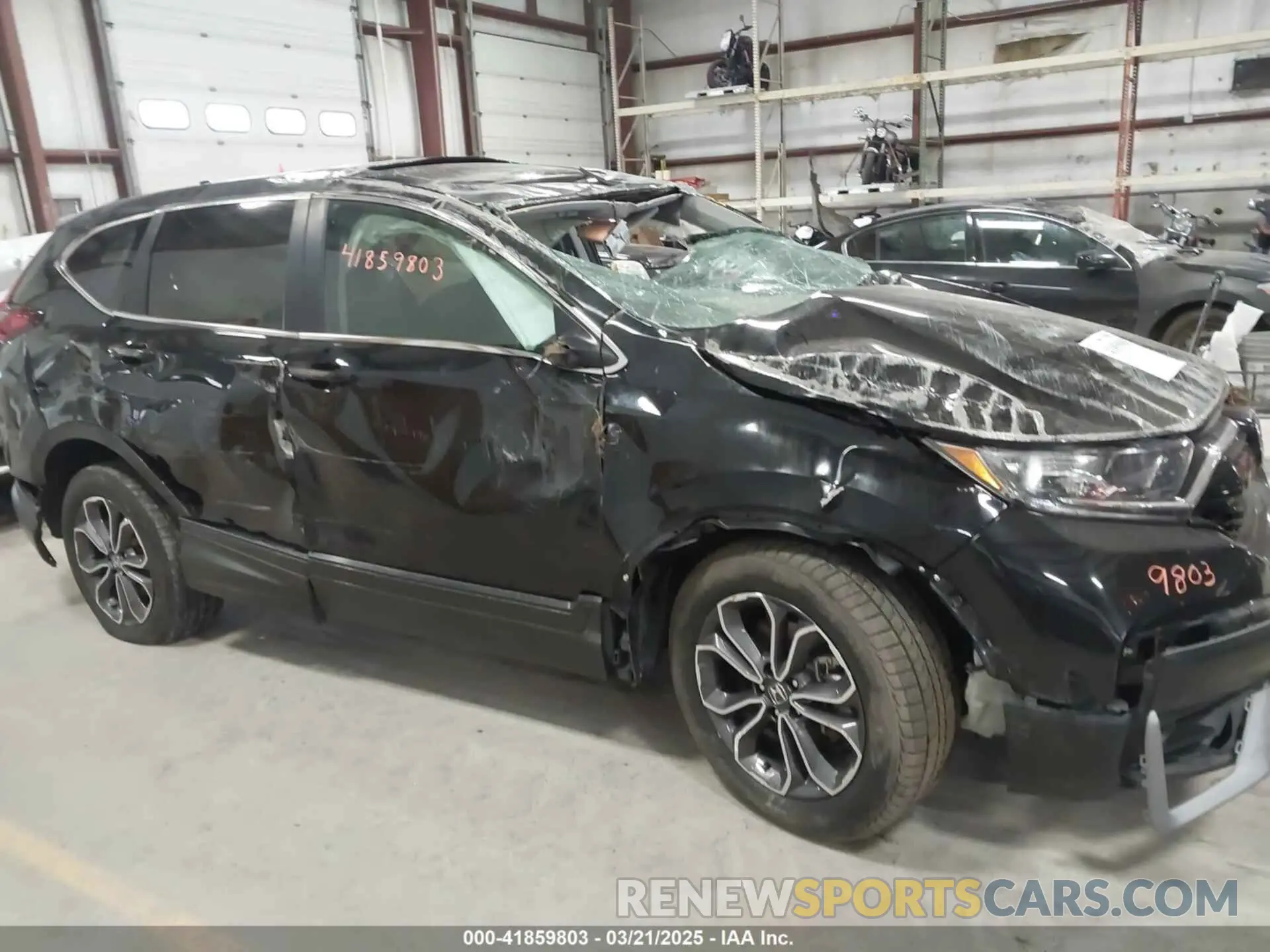 13 Photograph of a damaged car 2HKRW2H57LH635497 HONDA CR-V 2020